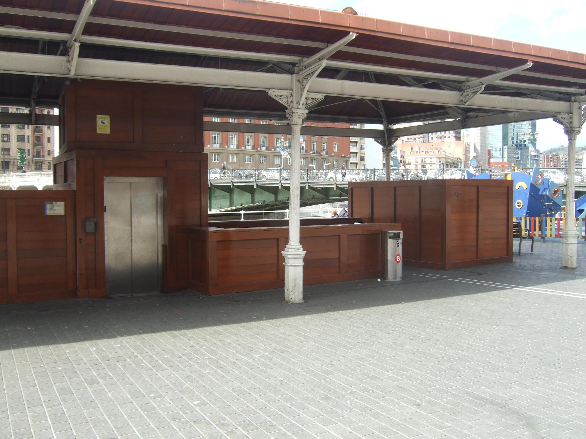 Images Parking PARKIA by INDIGO - Arenal en Bilbao. Céntrico