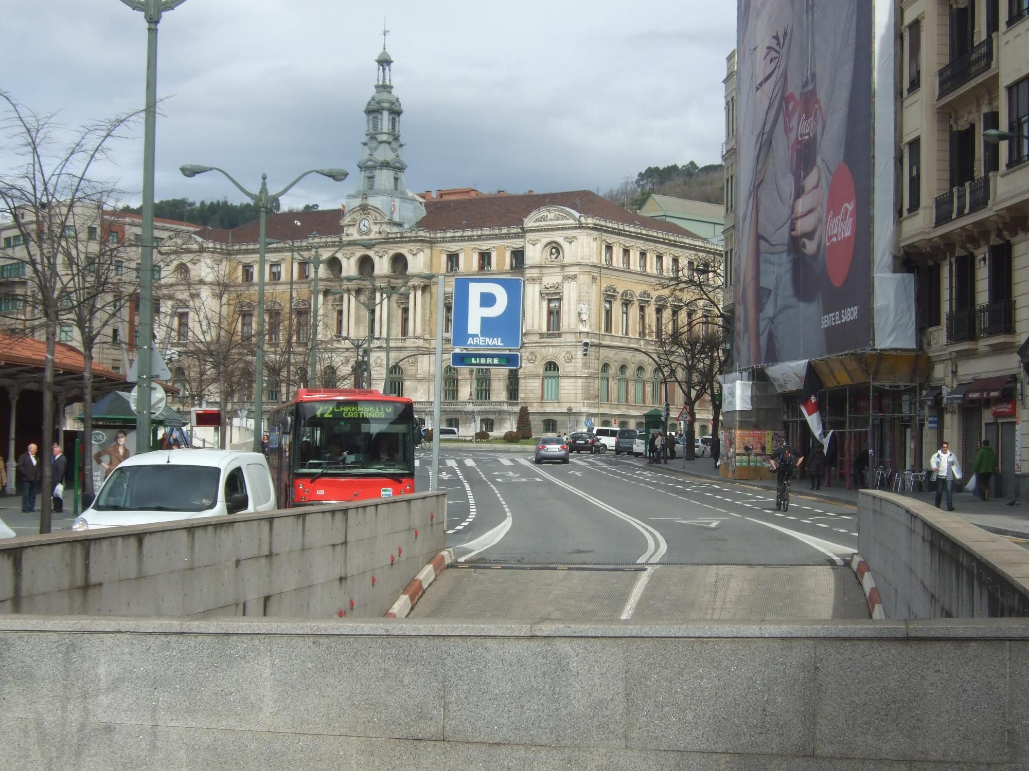 Images Parking PARKIA by INDIGO - Arenal en Bilbao. Céntrico