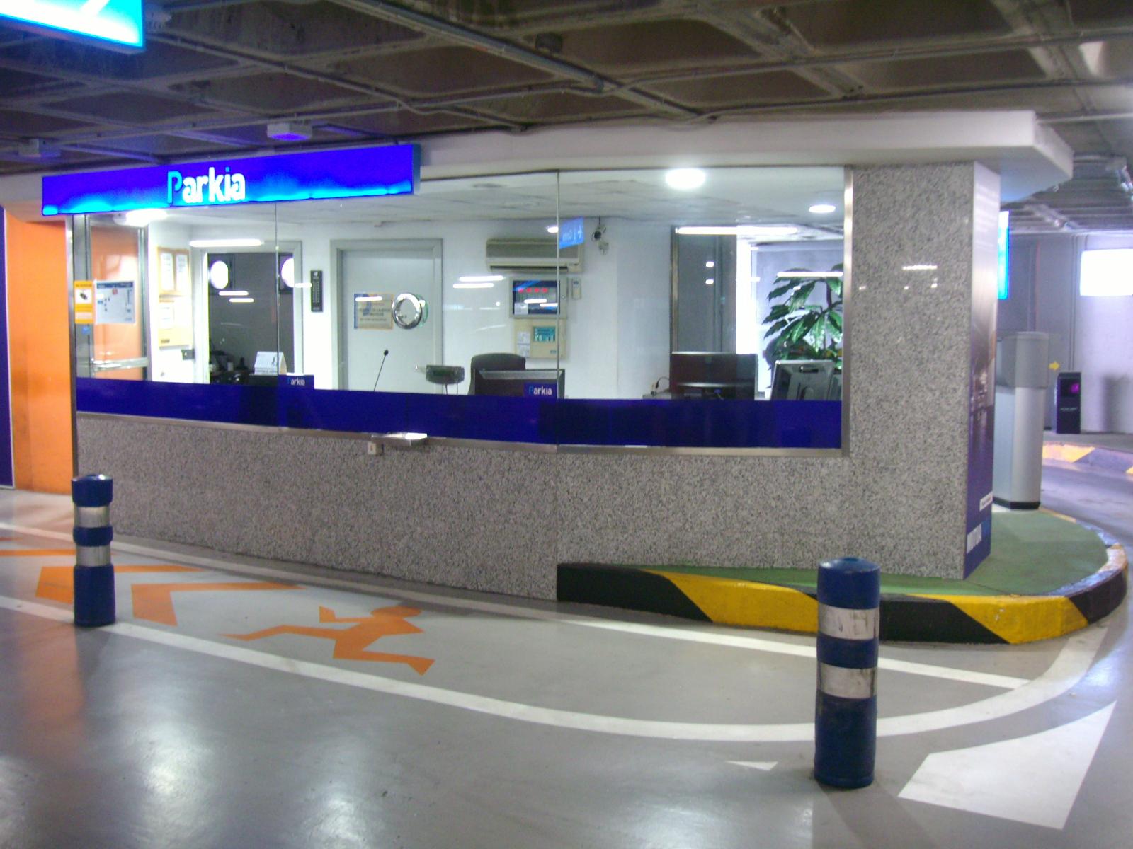 Images Parking PARKIA by INDIGO en Plaza Constitución Centro. Ciudad Real