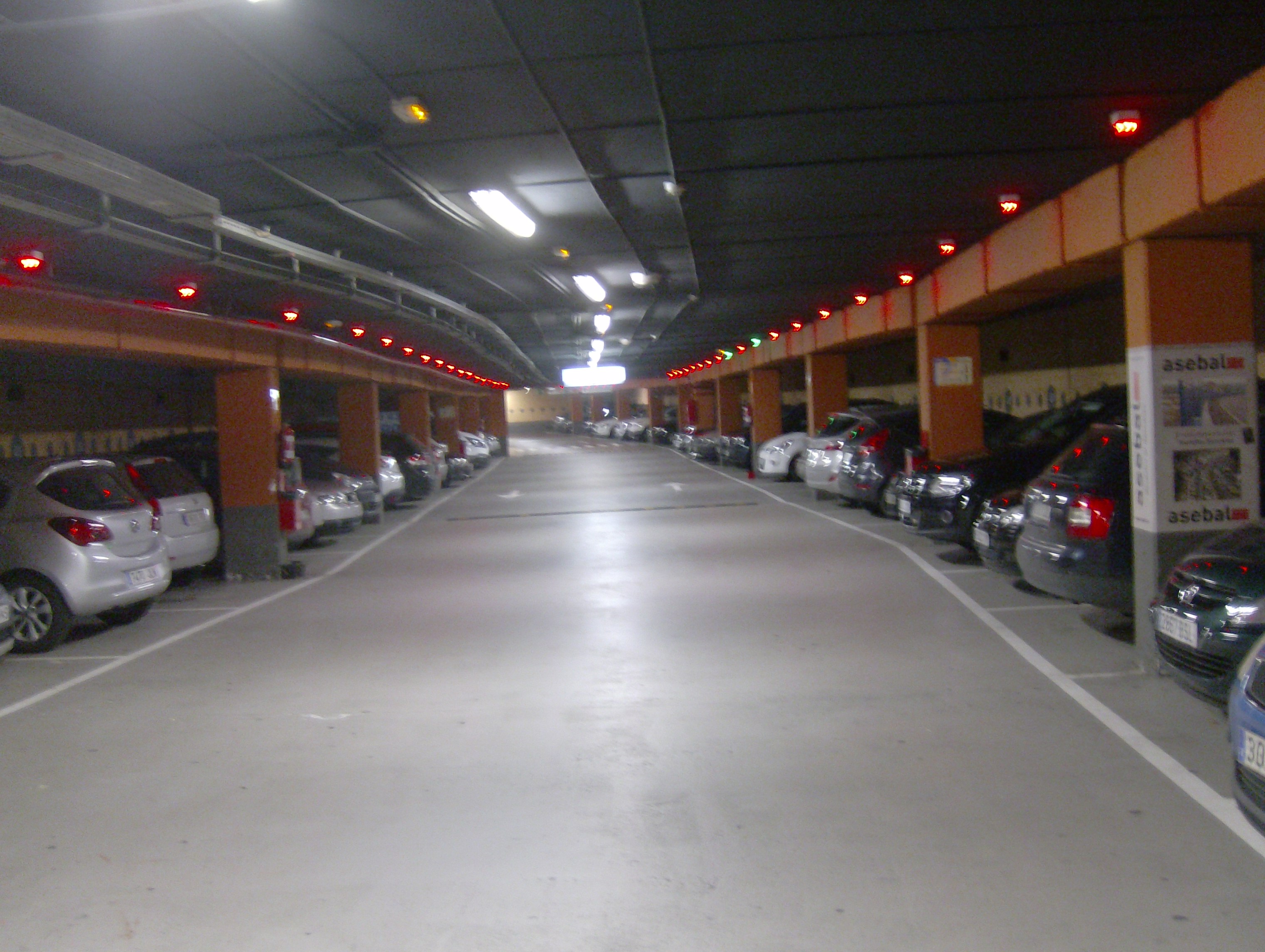 Images Parking PARKIA by INDIGO - Arenal en Bilbao. Céntrico