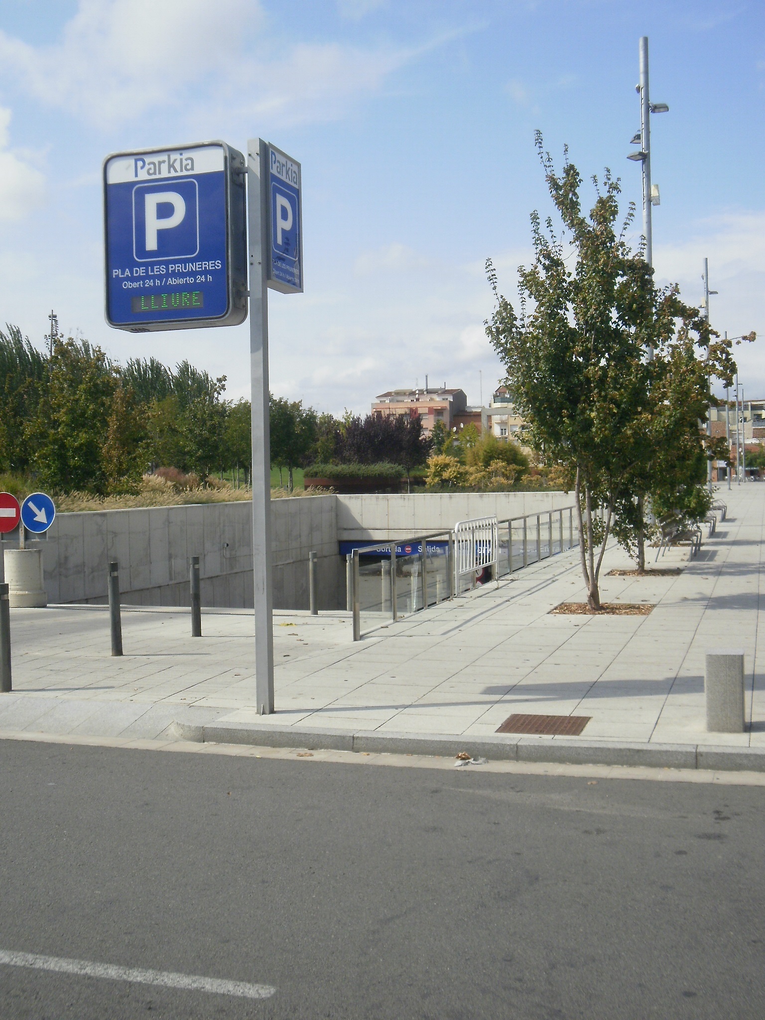 Images Parking PARKIA by INDIGO en Parc de les Pruneres. Mollet del Vallés. Barcelona