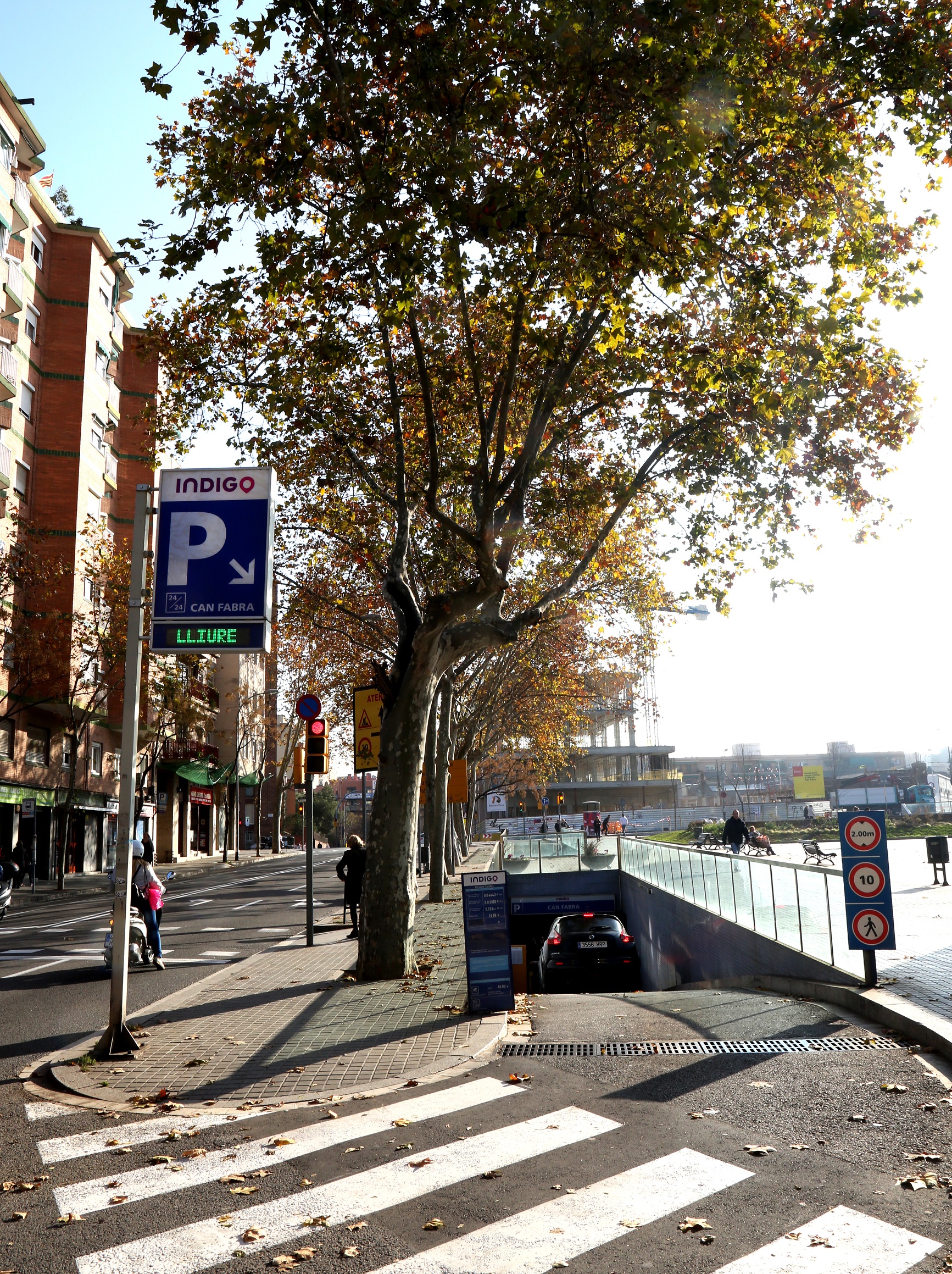 Images Parking Indigo - Can Fabra