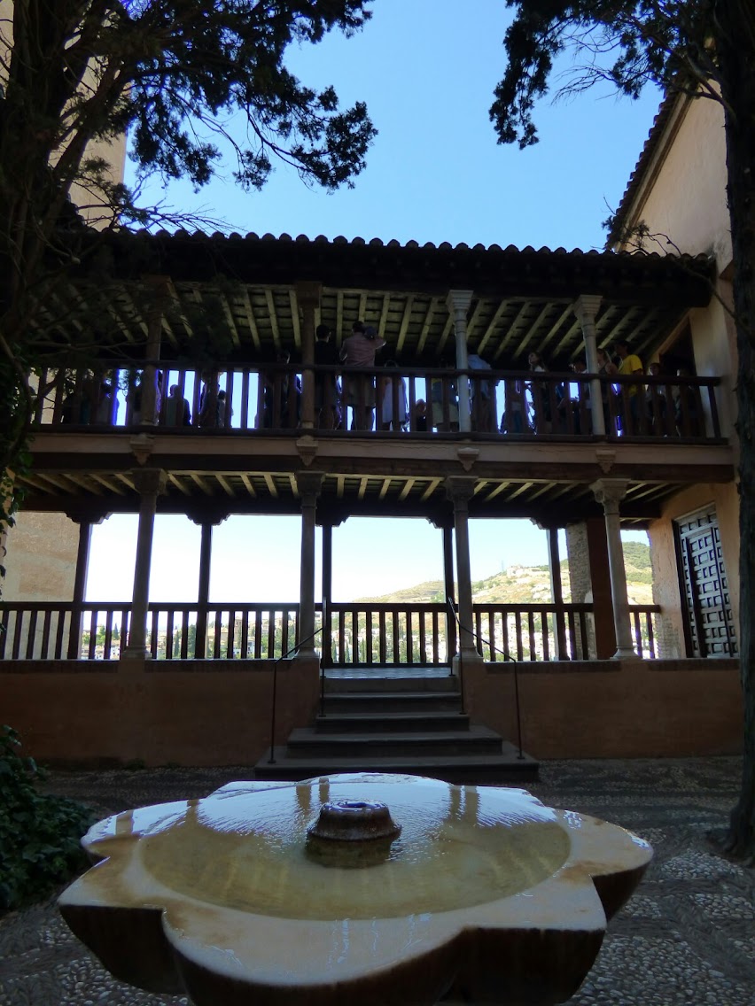 Images Parking PARKIA by INDIGO en La Alhambra de Granada. Granada