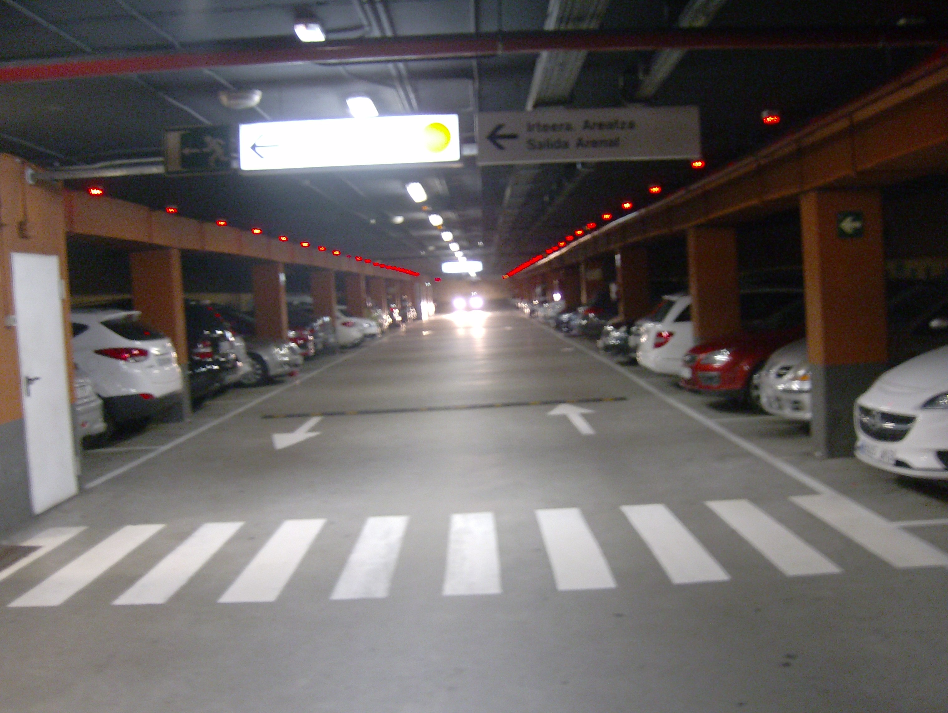 Images Parking PARKIA by INDIGO - Arenal en Bilbao. Céntrico