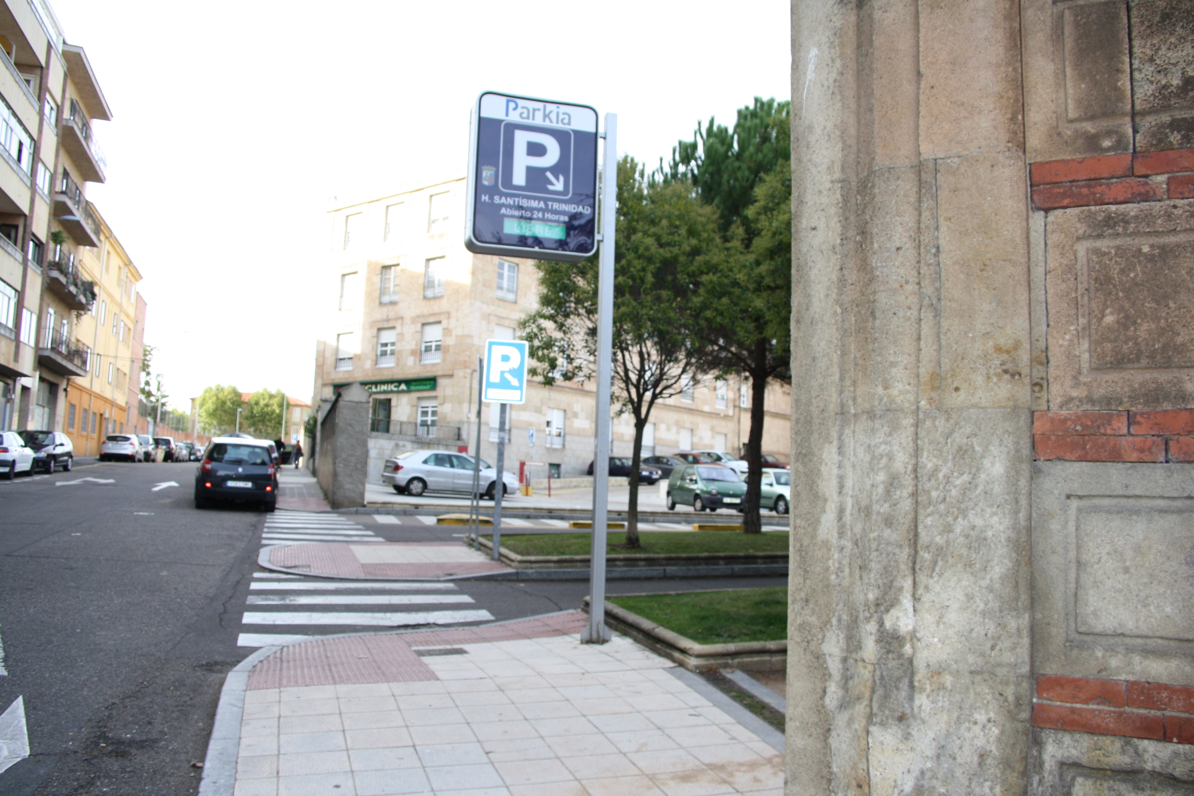 Images Parking PARKIA by INDIGO en Hospital Santísima Trinidad. Salamanca