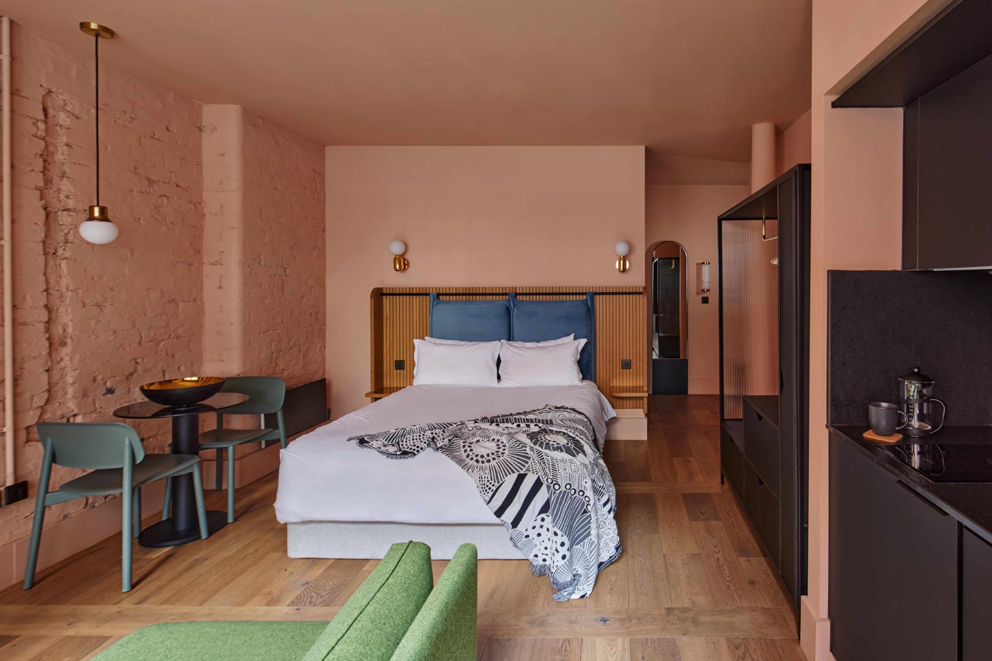 Bedroom : Locke-Studio