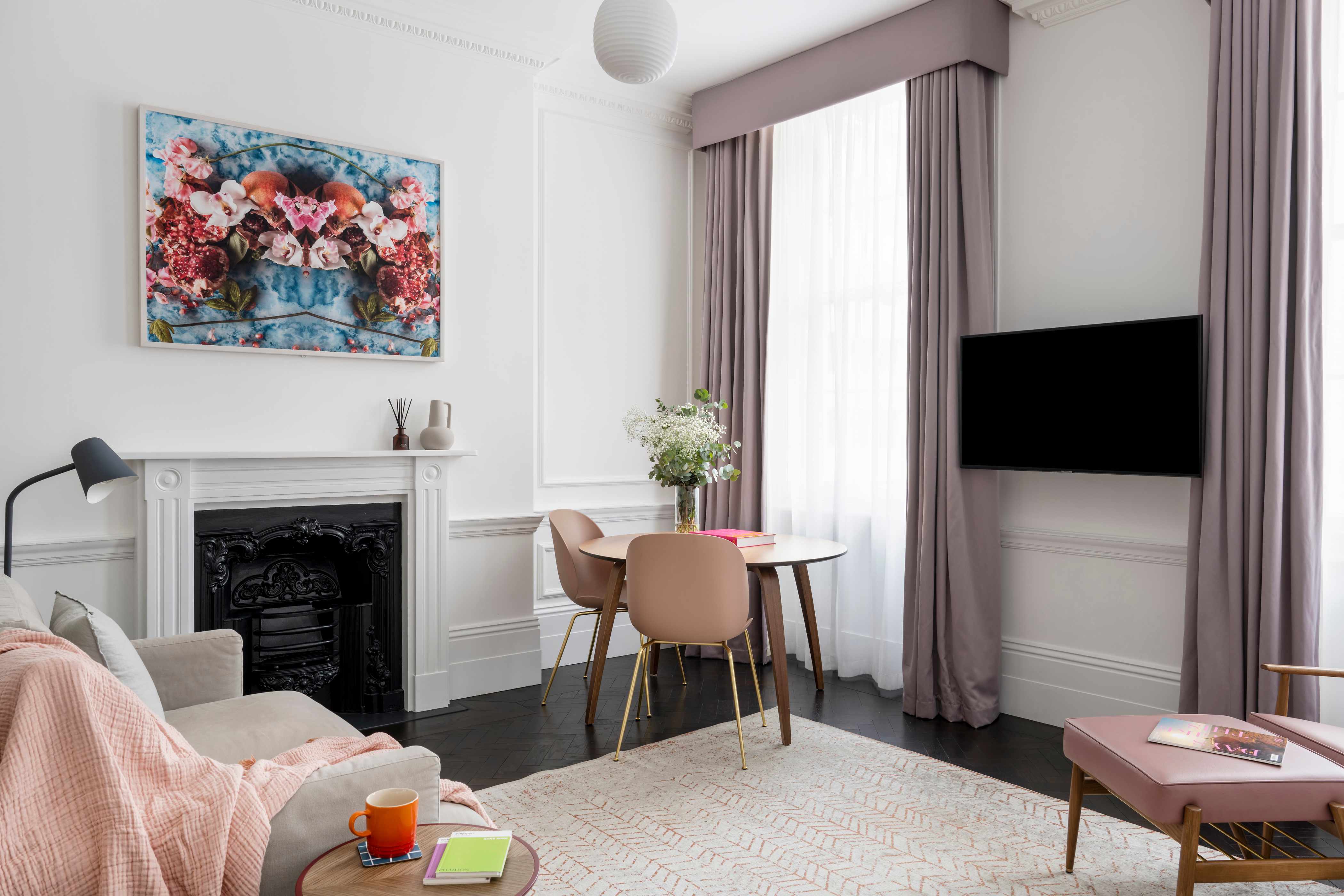 Living Space : The Moorgate by Cove