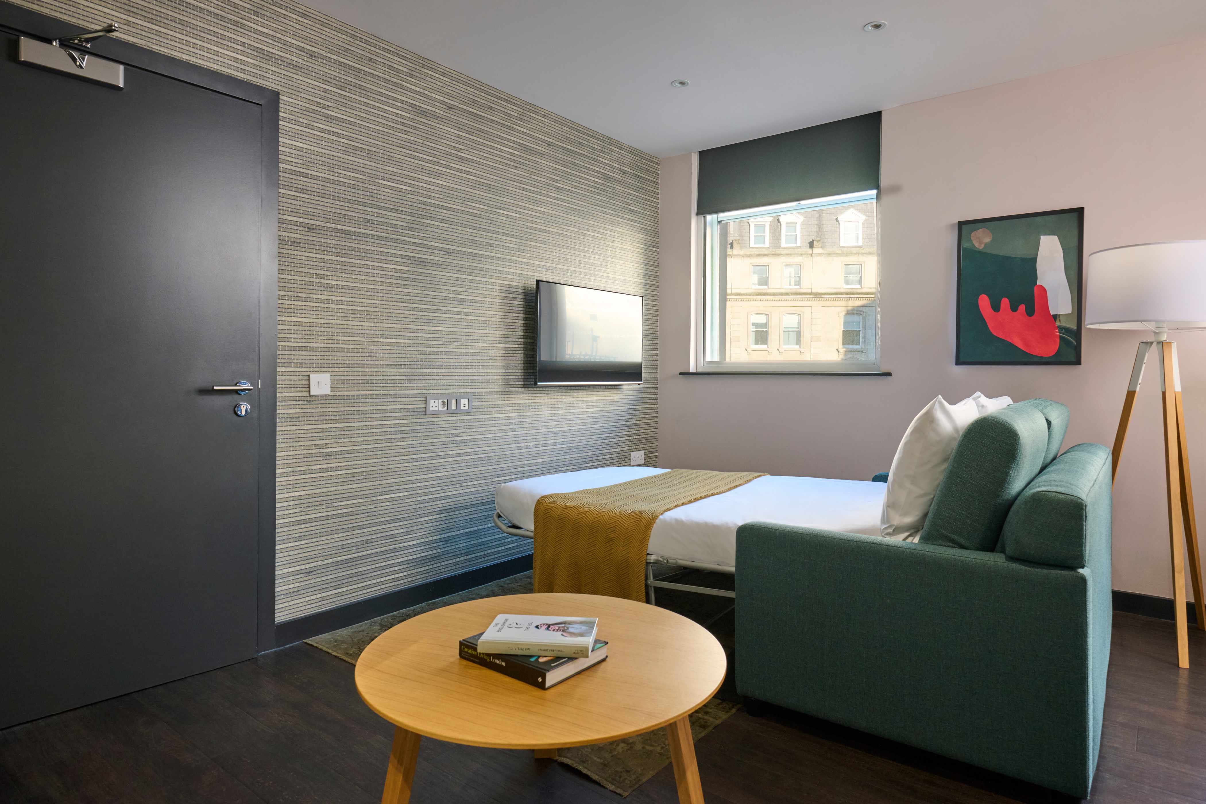 Bedroom : One-Bedroom Accessible-Appartment