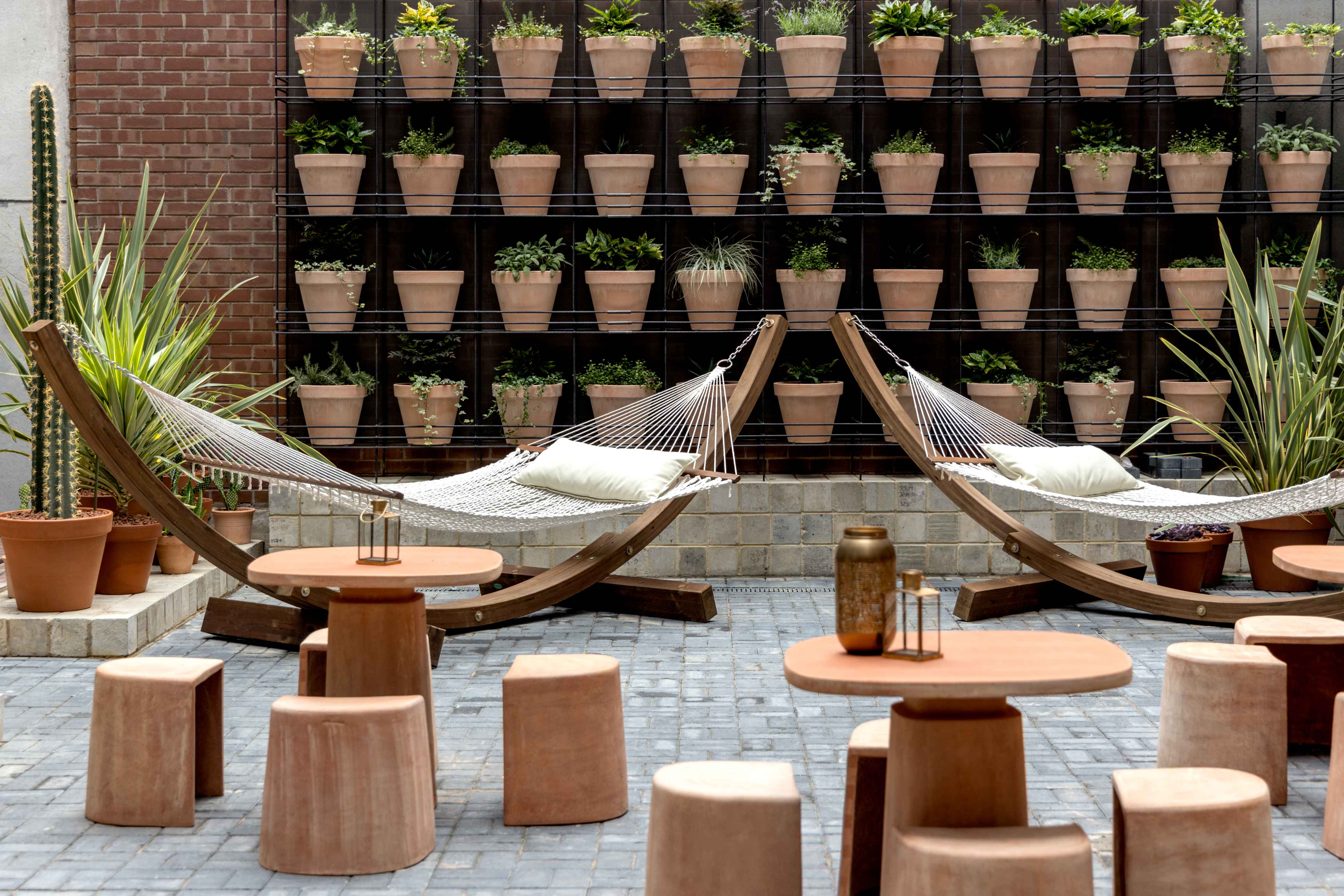 Communal Space : Bermonds Locke, Tower Bridge