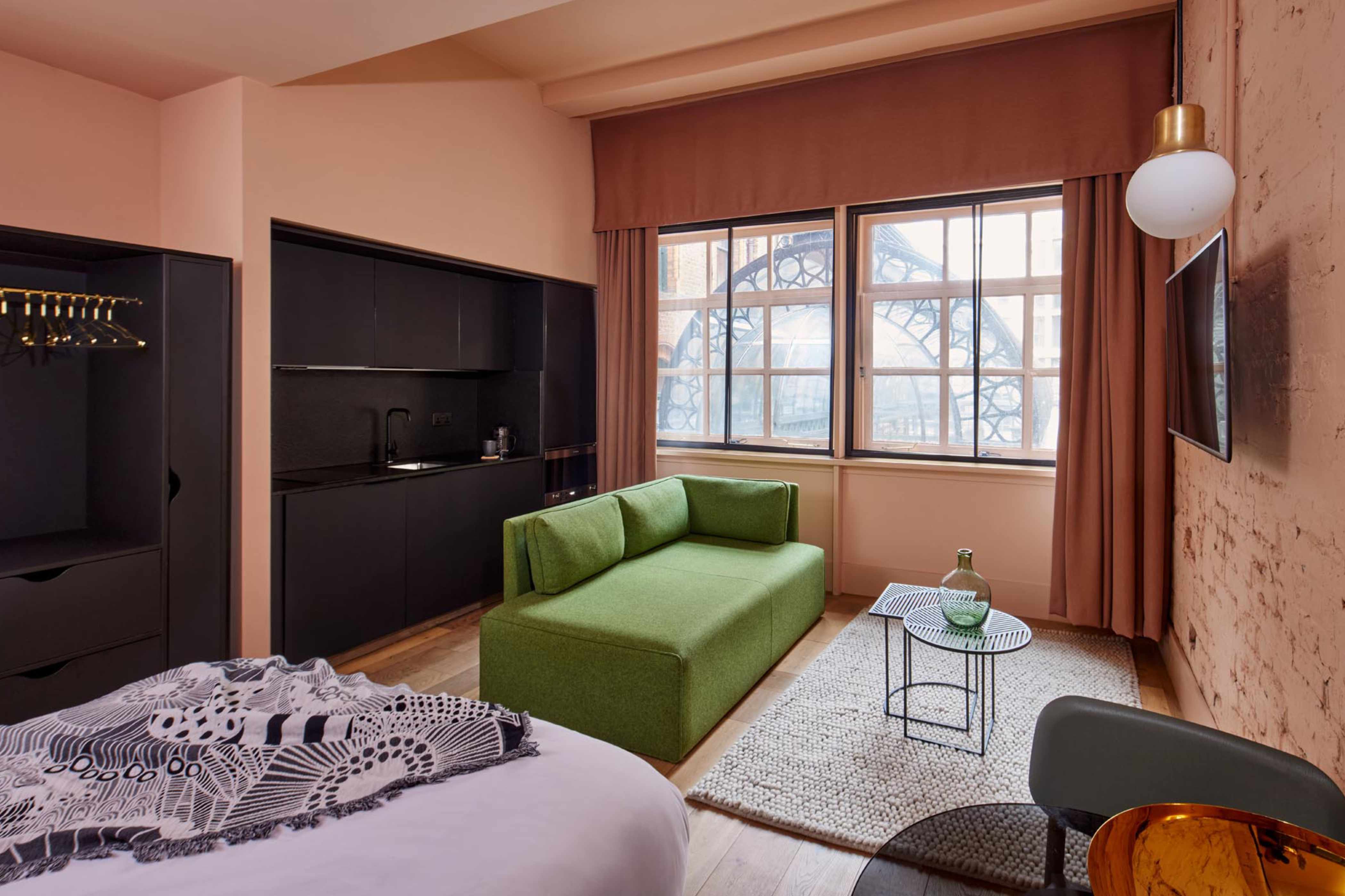 Living Space : Whitworth Locke, Civic Quarter