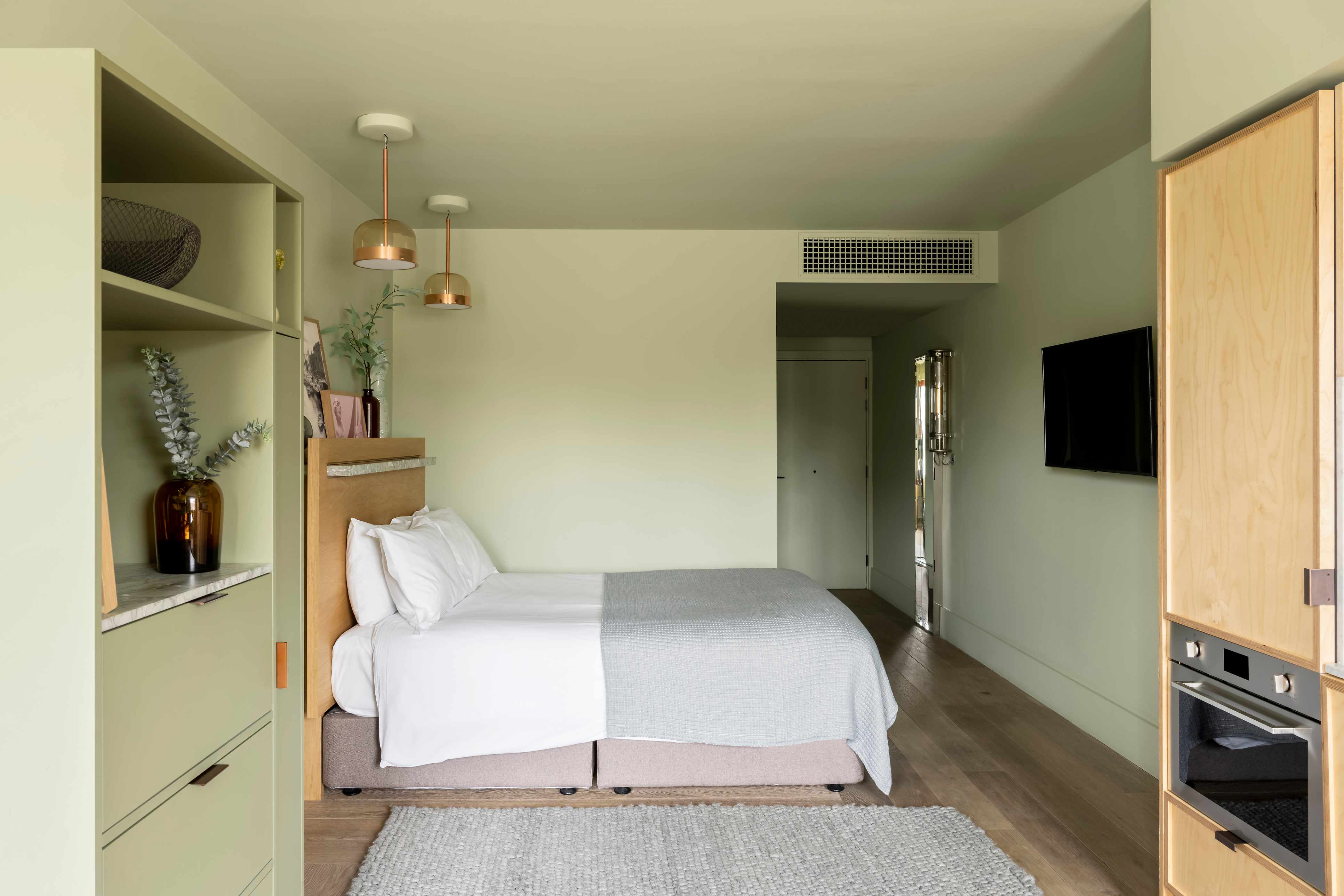 Bedroom : Locke-Studio-Accessible