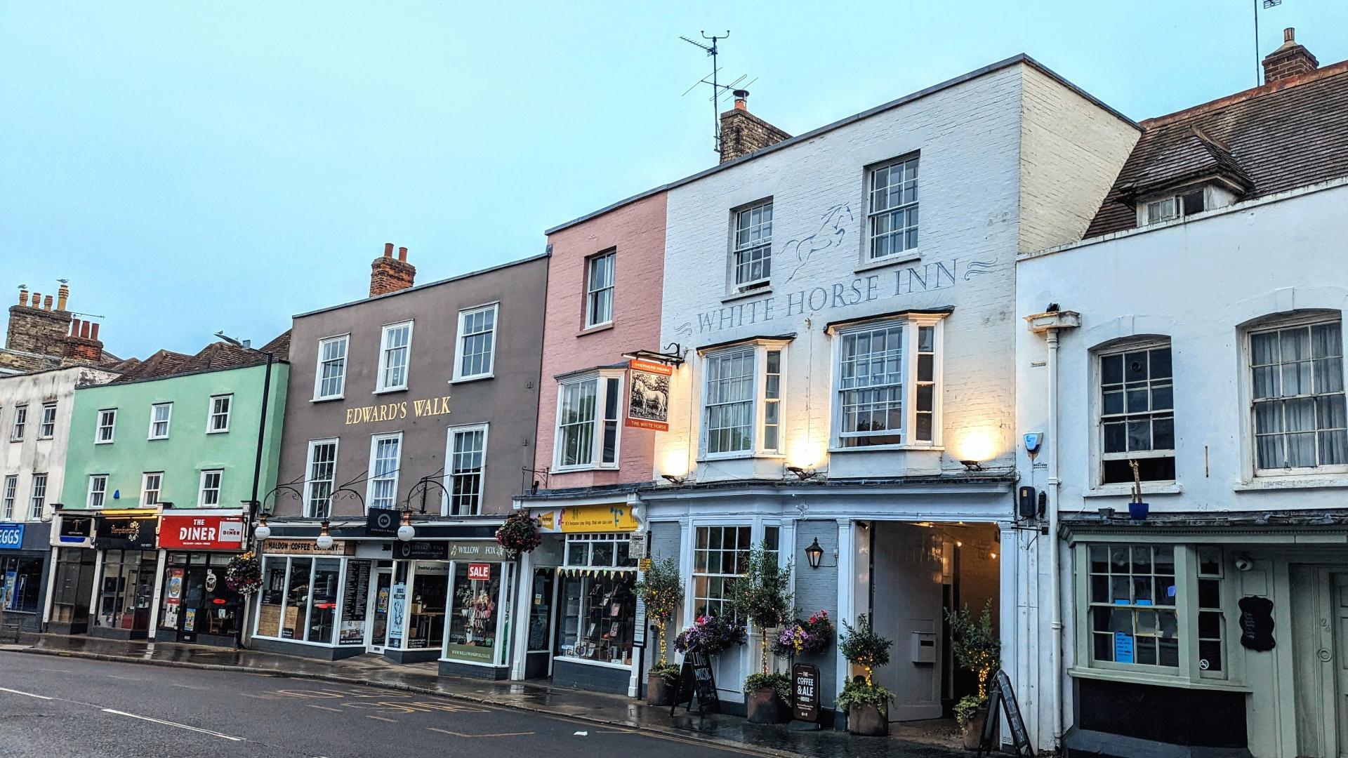 Images The White Horse Inn