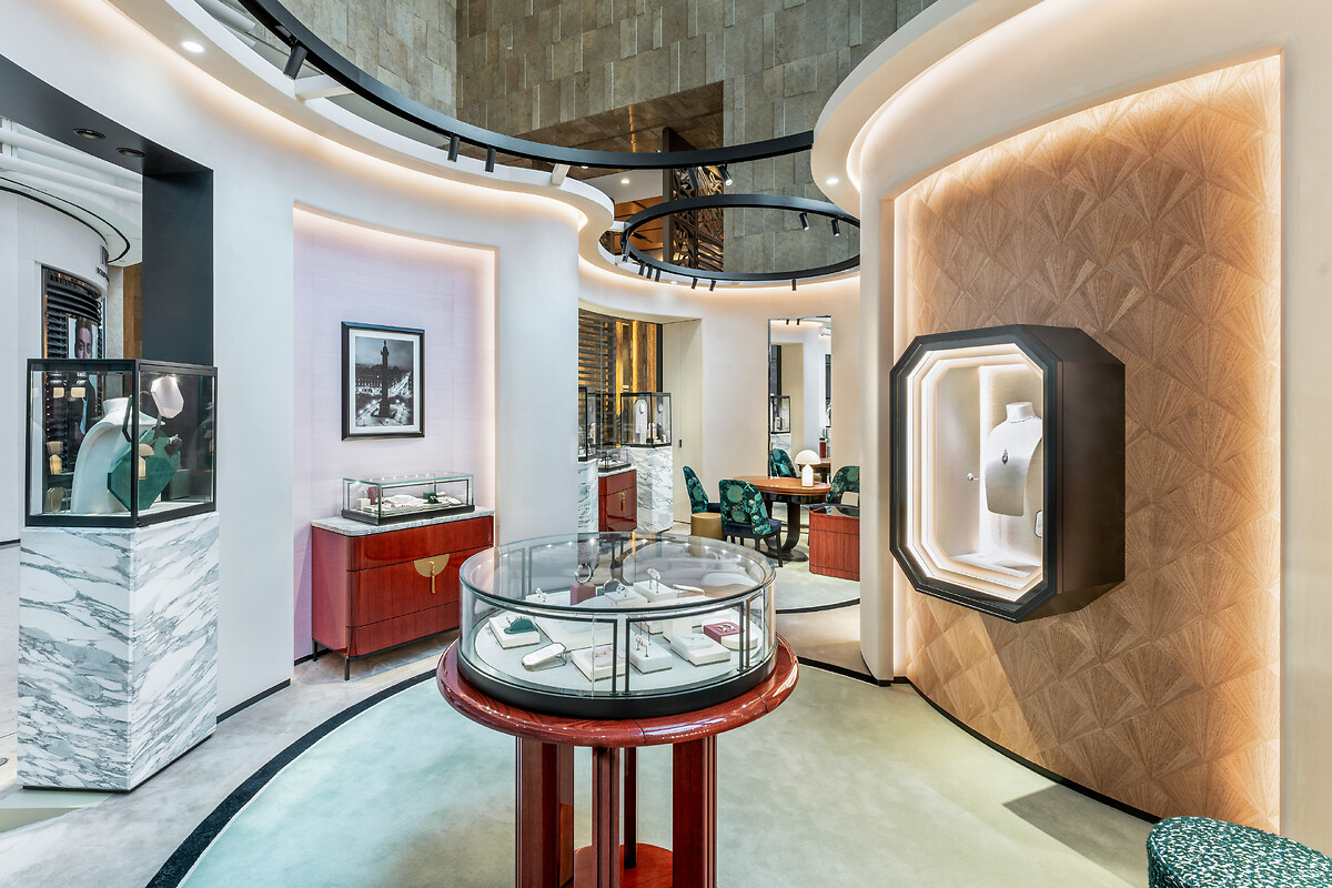 Images BOUCHERON 上海国金精品店