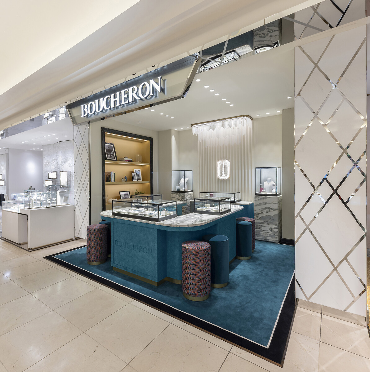 Images Boucheron Osaka Umeda Hankyu 1F