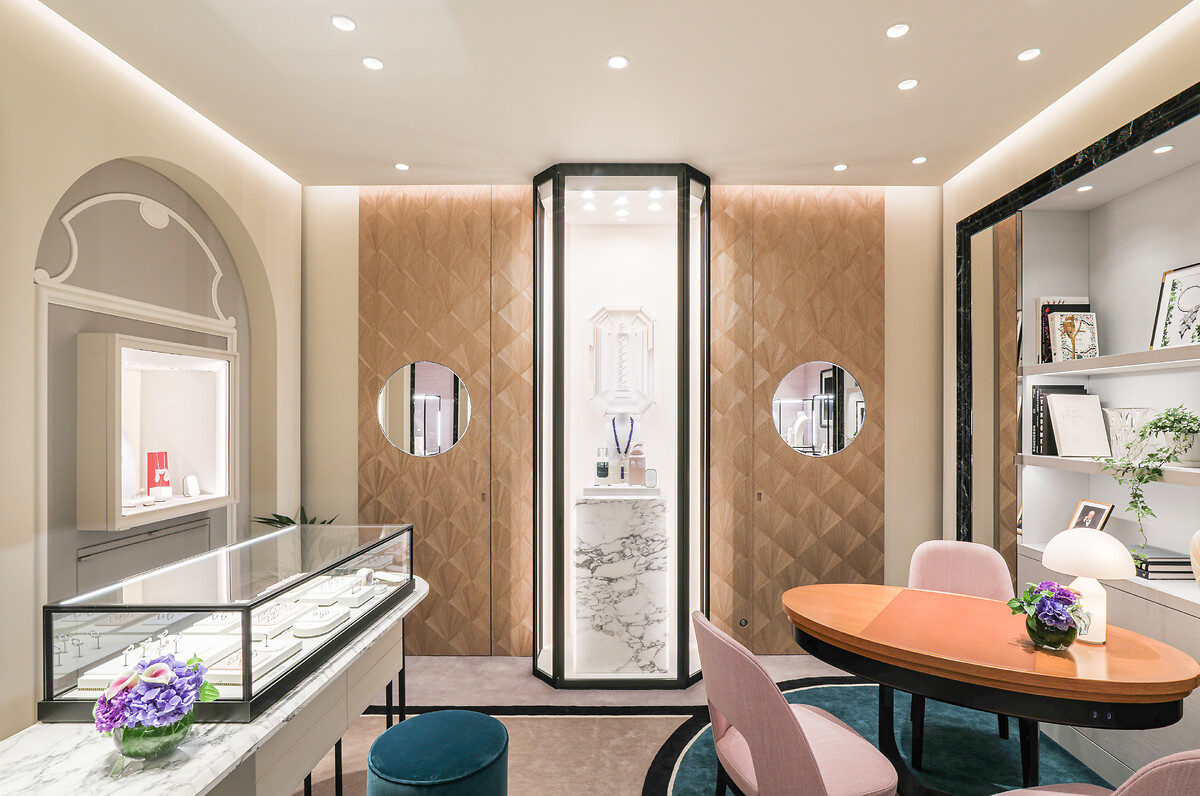 Images Boucheron Osaka Umeda Hankyu 9F