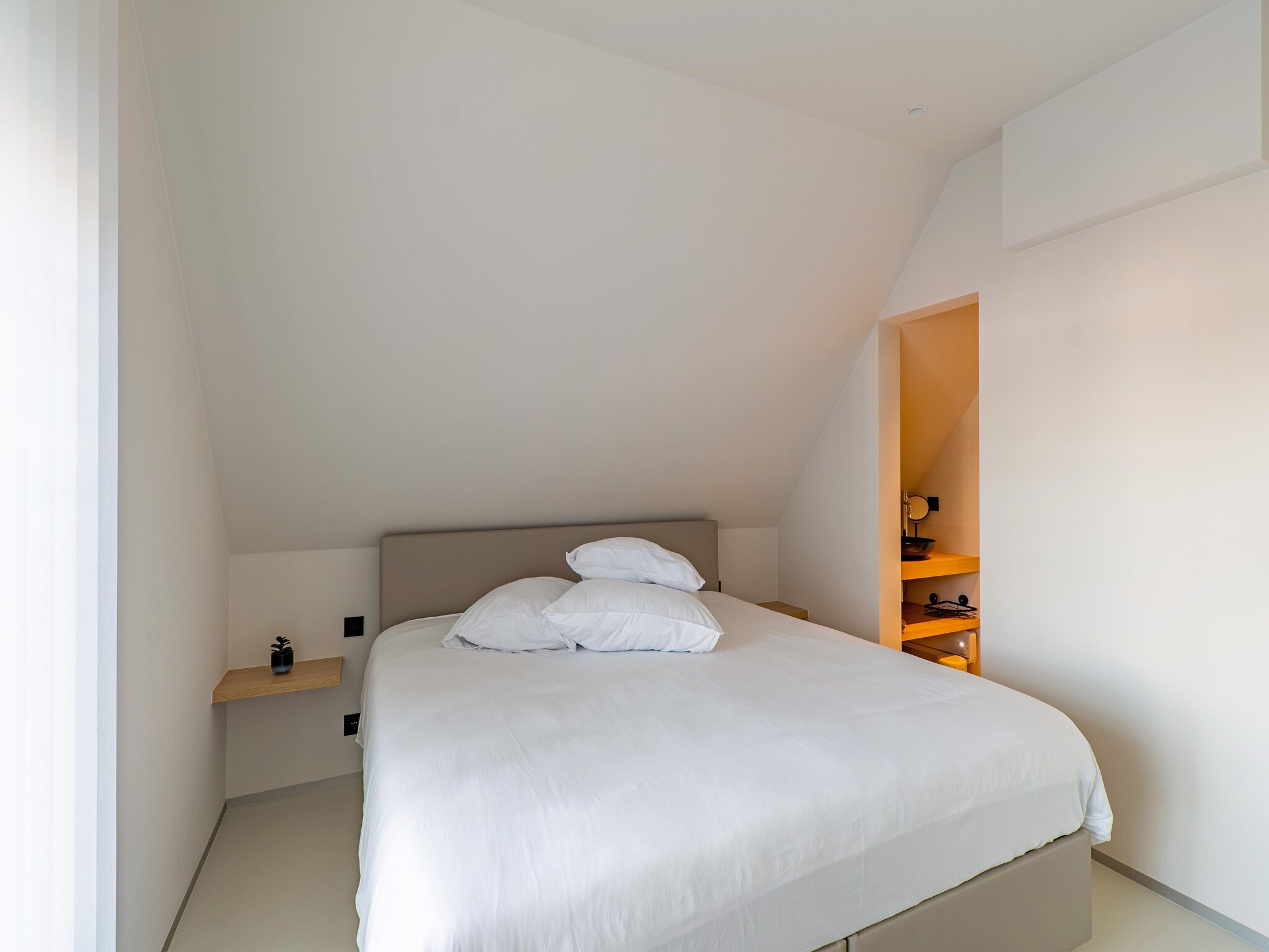 Foto's Modern vakantiehuis met tuin - Belvilla by Oyo
