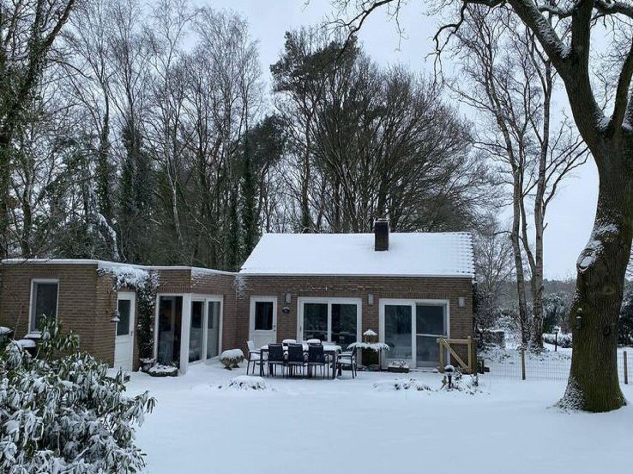 Foto's Fijn vakantiehuis in een privÃ©-natuurgebied - Belvilla by Oyo