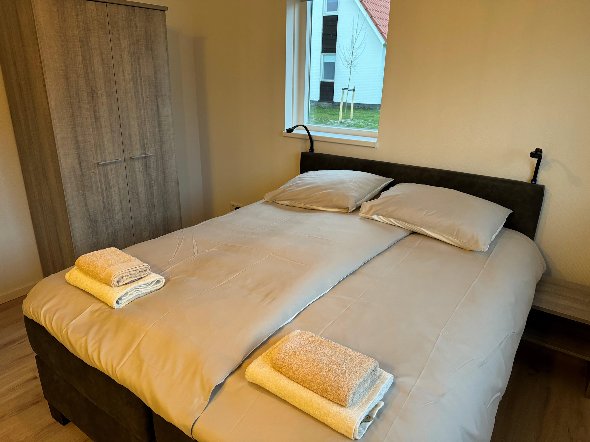 Foto's Leuke vakantiewoning in Scherpenisse met terras - Belvilla by Oyo
