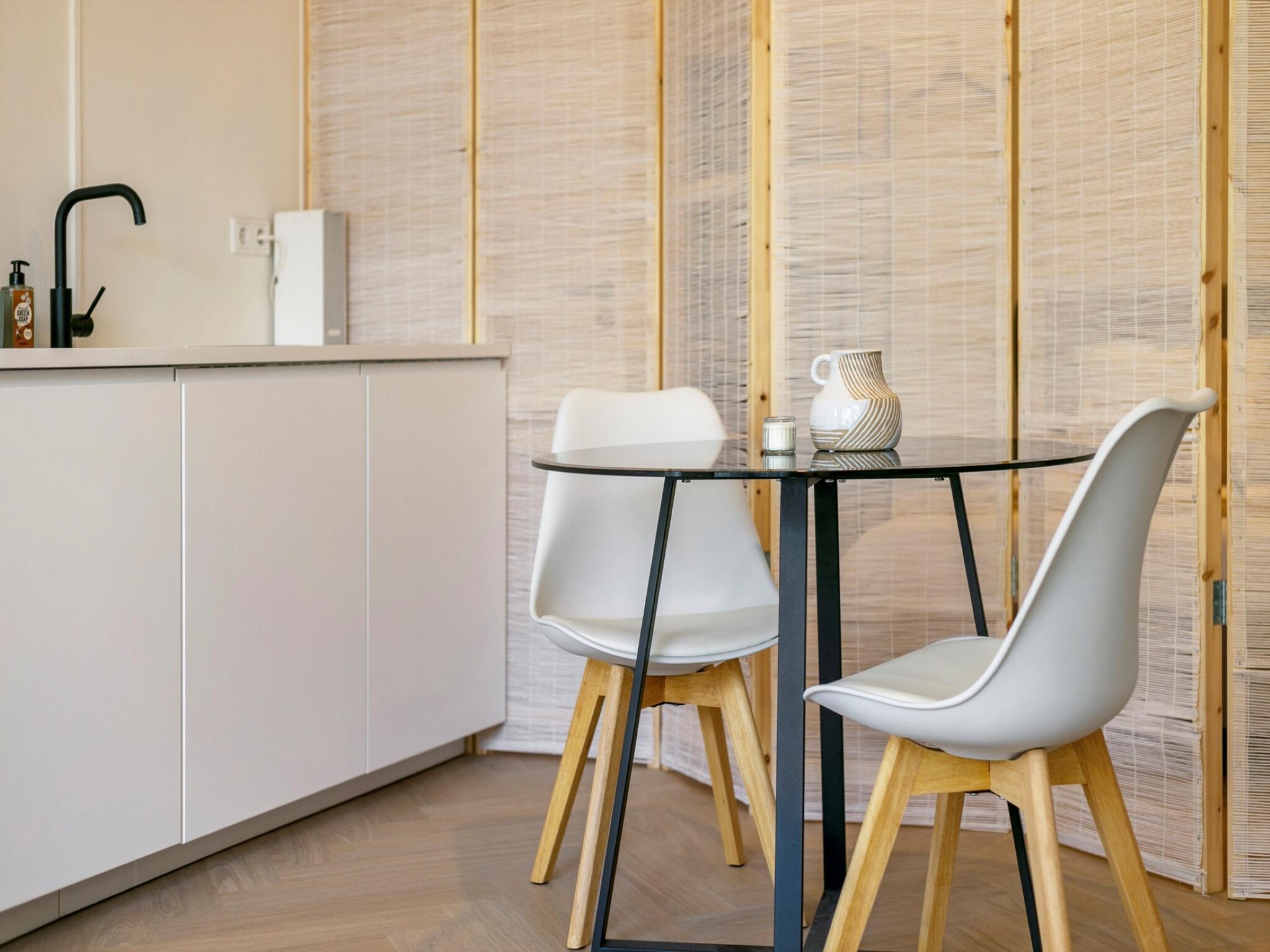 Foto's Mooie flat met gezamenlijke tuin - Belvilla by Oyo