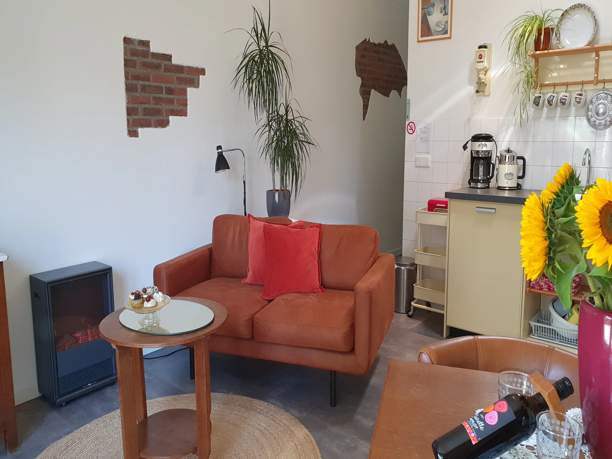 Foto's Retro-stijl vakantiehuis nabij Veerse meer - Belvilla by Oyo