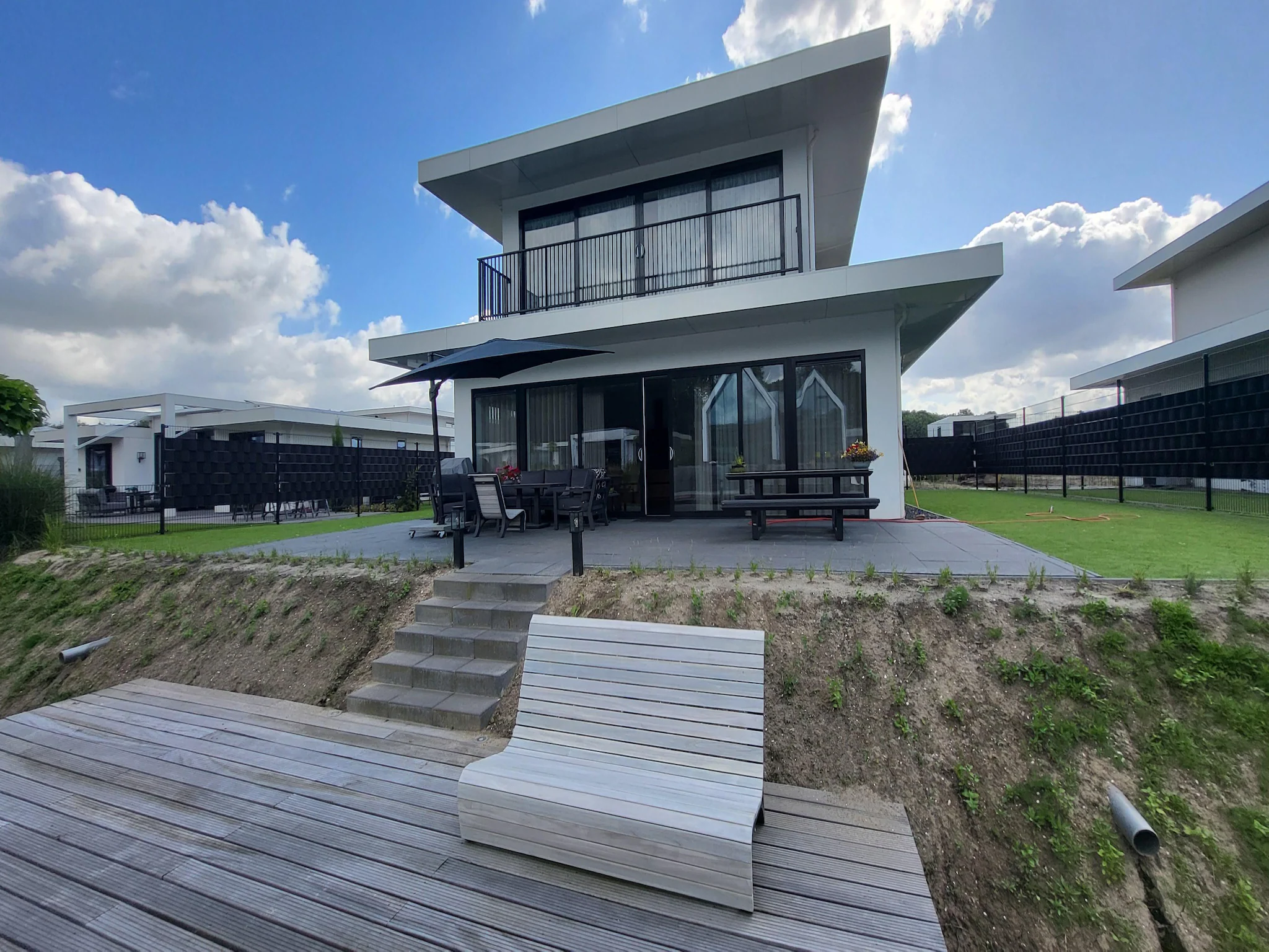 Foto's Luxe watervilla in groene omgeving bij Harderwijk - Belvilla by Oyo