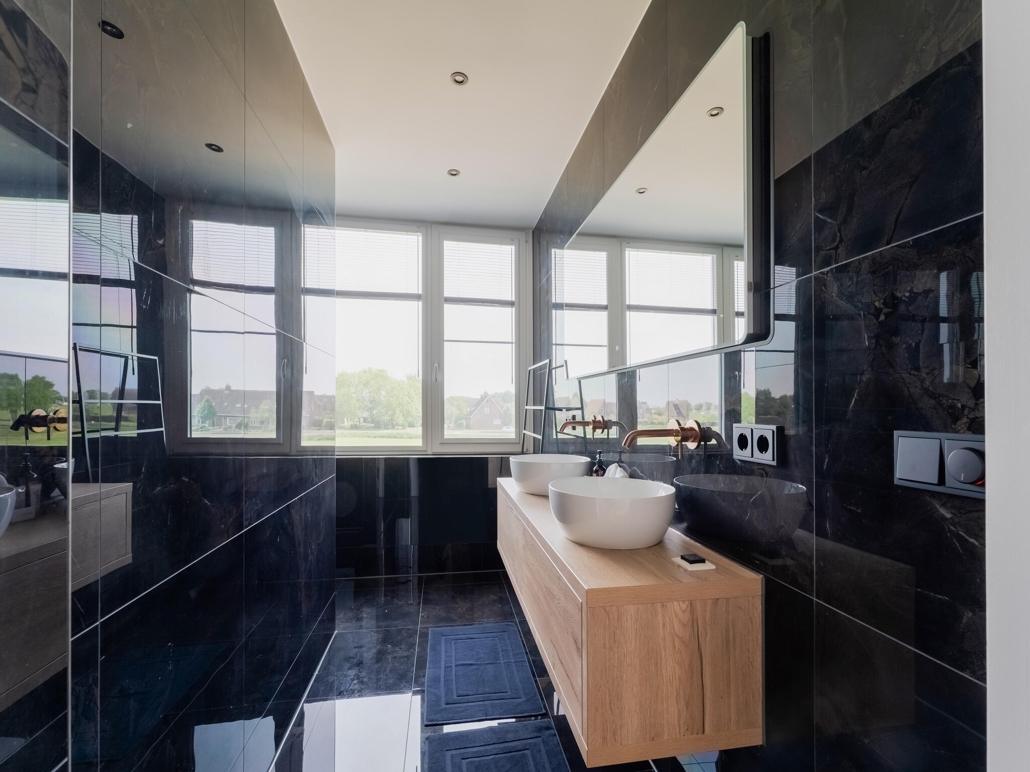 Foto's Rustige villa aan het water in Stavoren - Belvilla by Oyo