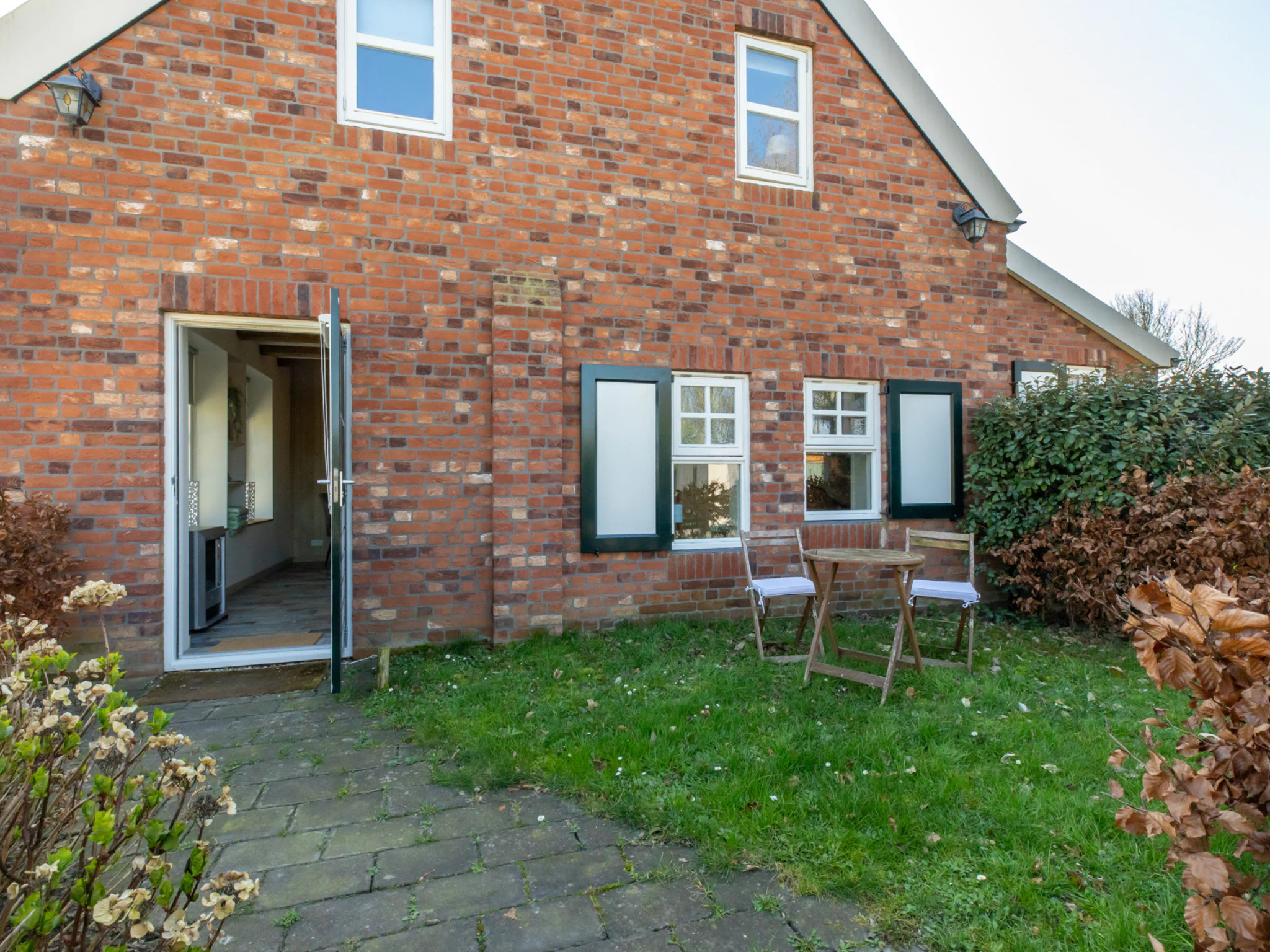 Foto's Gezellig vakantiehuis met tuin - Belvilla by Oyo