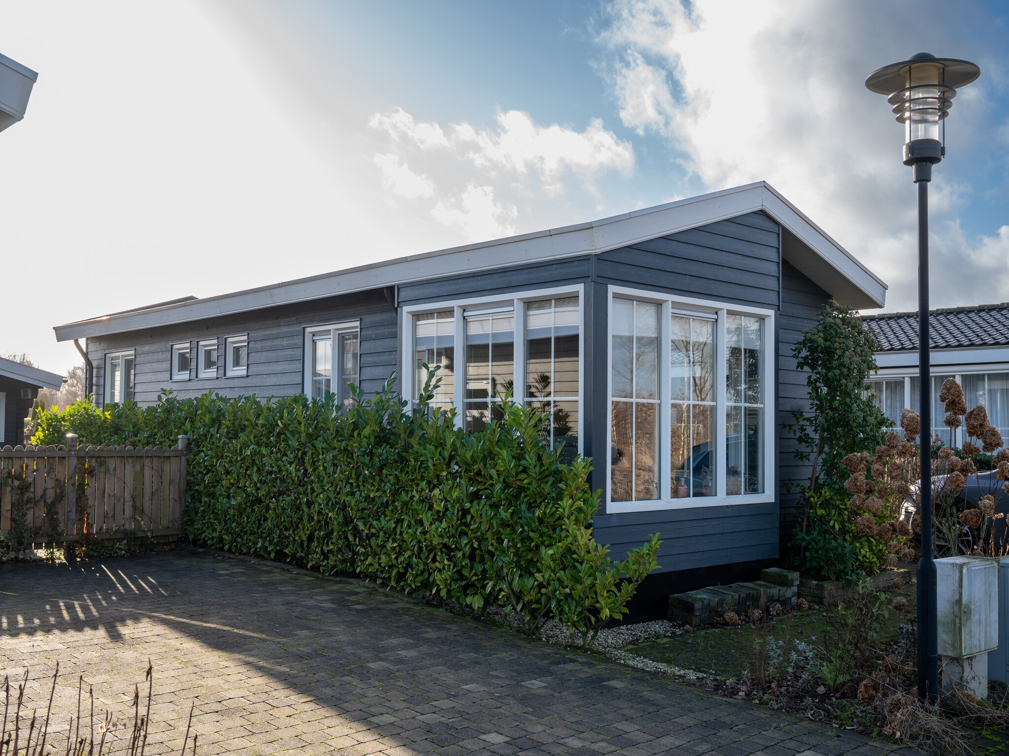 Foto's Gezellig chalet in Giethoorn met een aanlegsteiger - Belvilla by Oyo