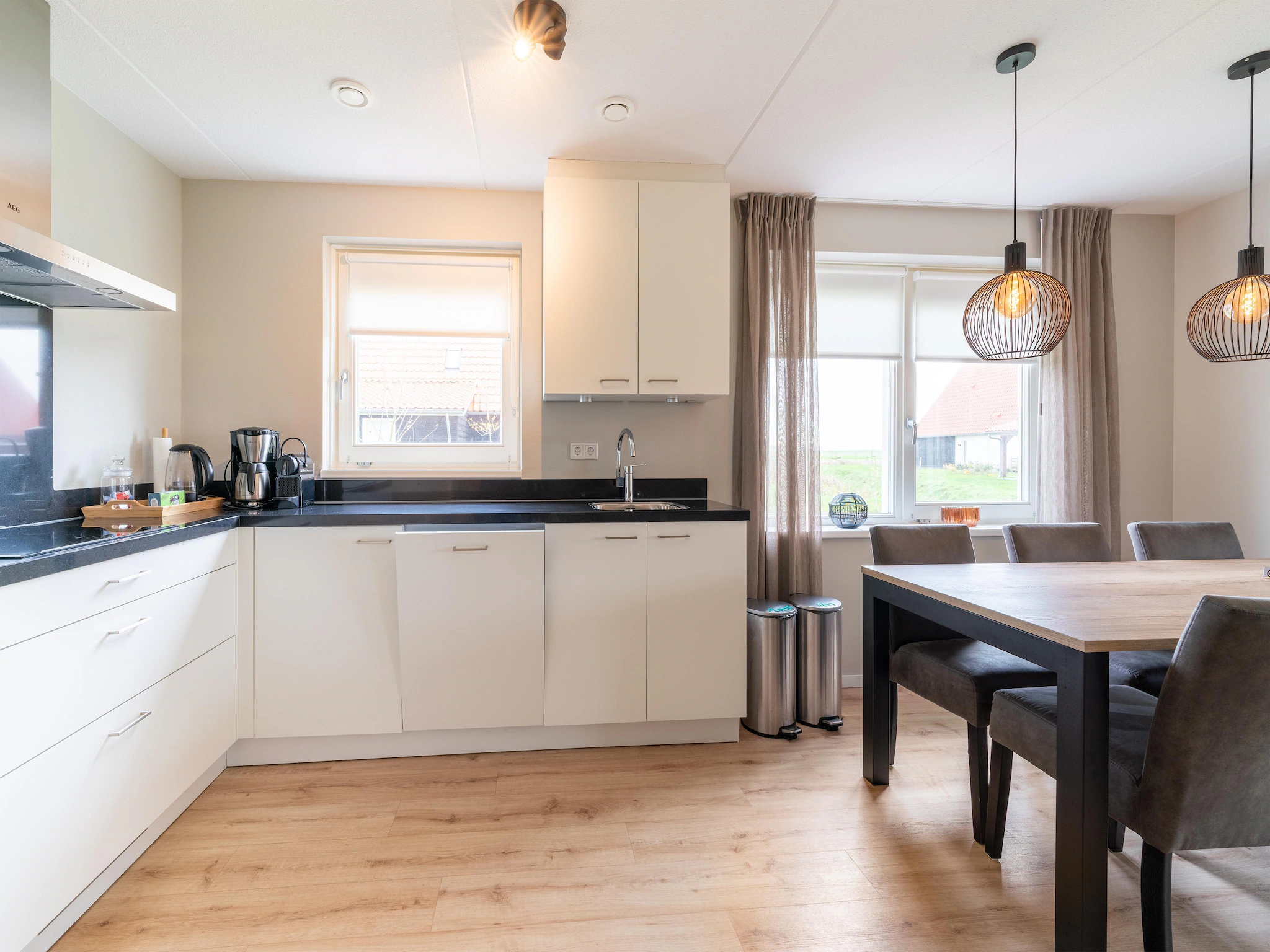 Foto's Moderne vakantiewoning in Scherpenisse met tuin - Belvilla by Oyo