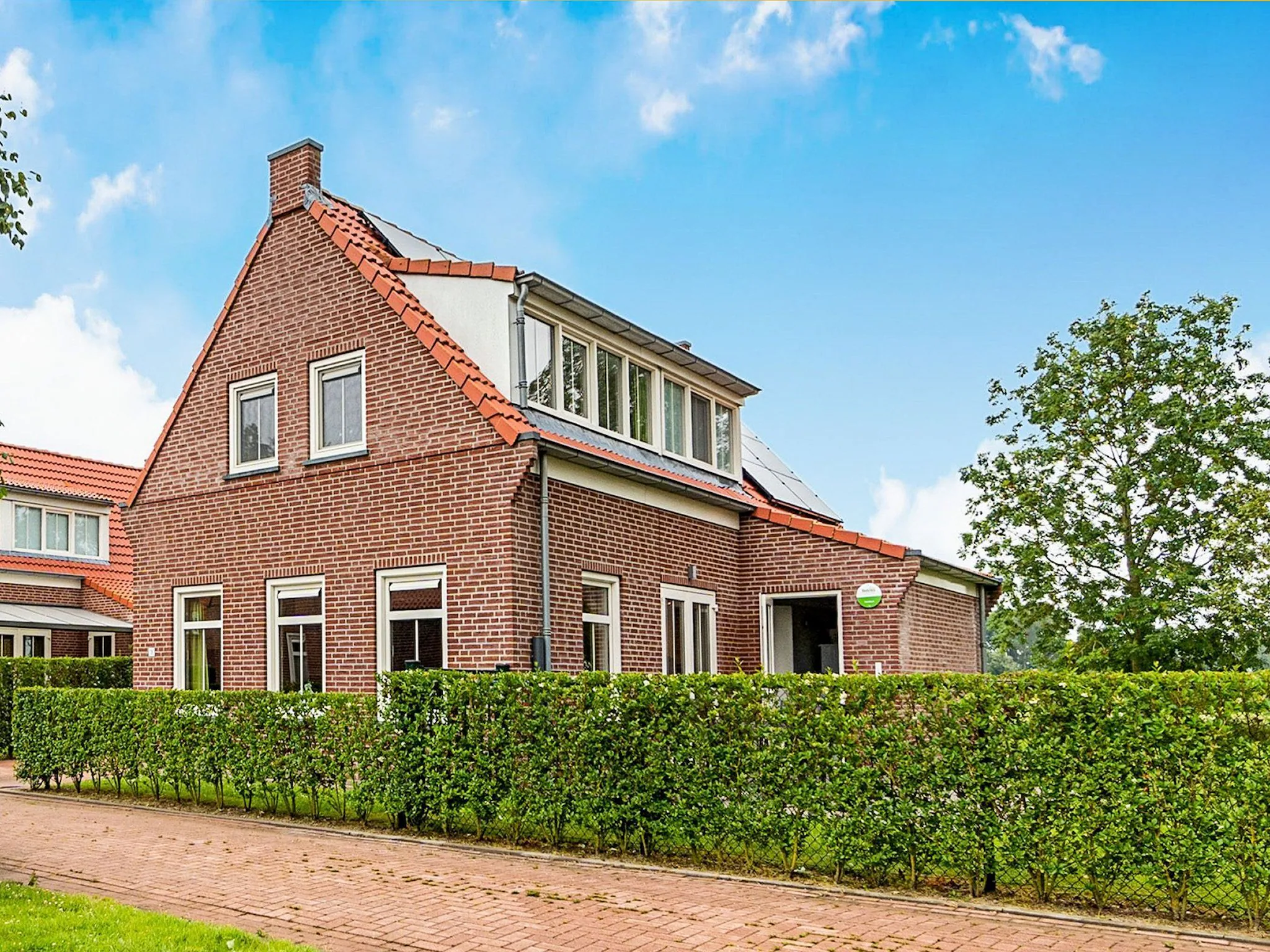 Foto's Vrijstaande vakantiewoning met tuin, 2 terrassen en zicht op de polders - Belvilla by Oyo