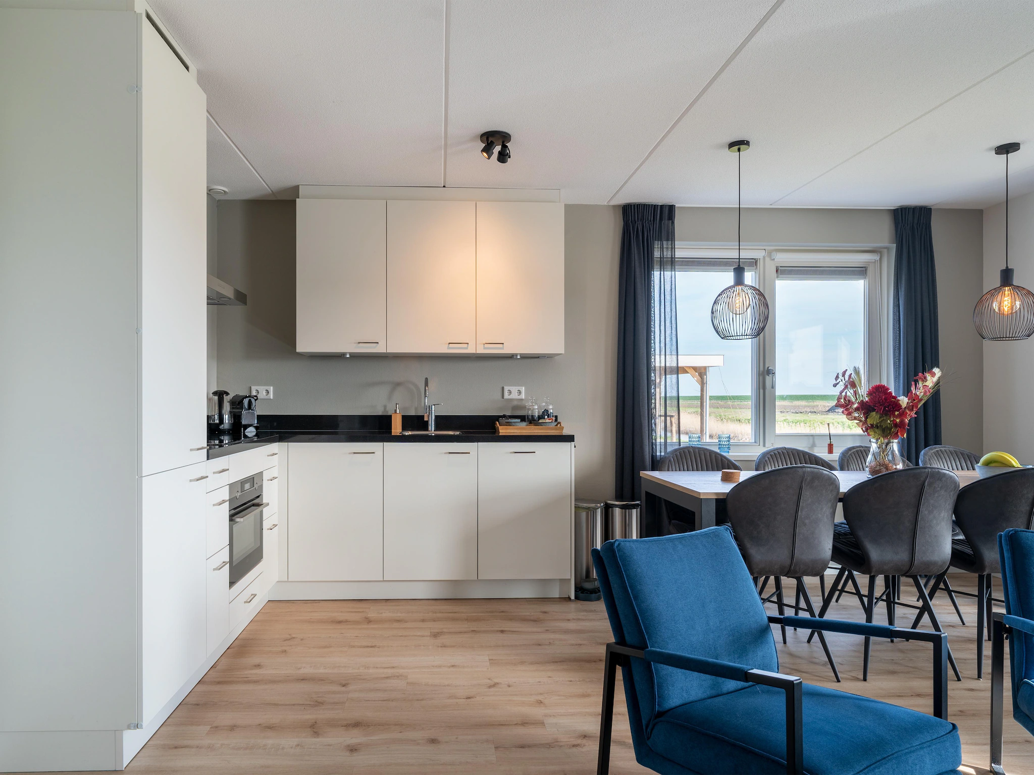 Foto's Vakantiehuis met tuin op het zuiden - Belvilla by Oyo