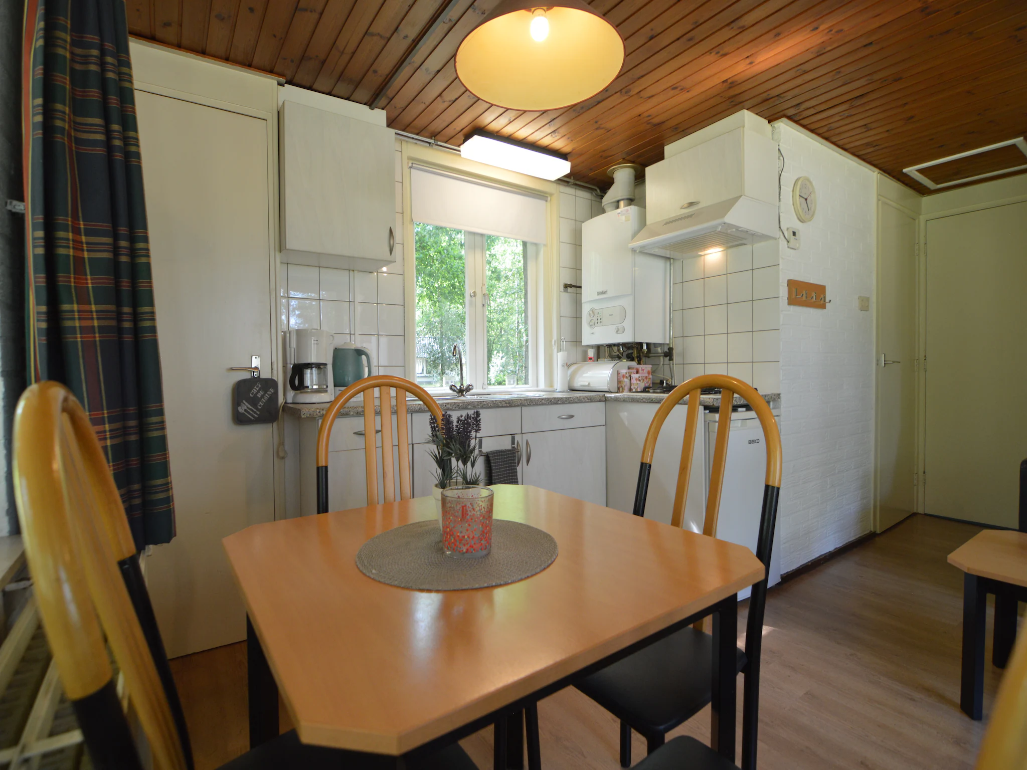 Foto's Vrijstaande bungalow met heerlijk overdekt terras - Belvilla by Oyo