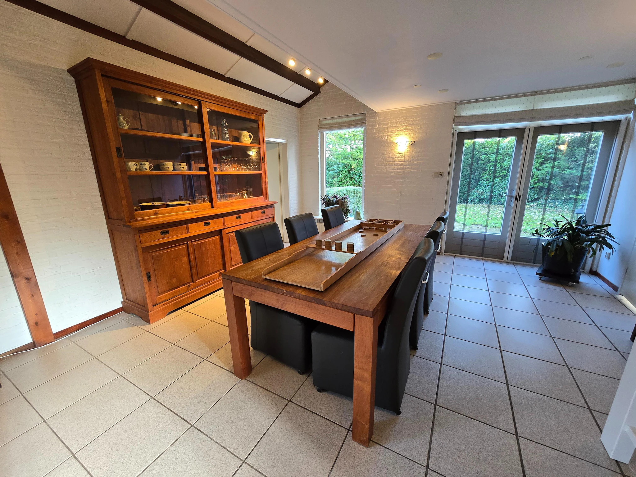 Foto's Ruim vakantiehuis nabij met sauna - Belvilla by Oyo