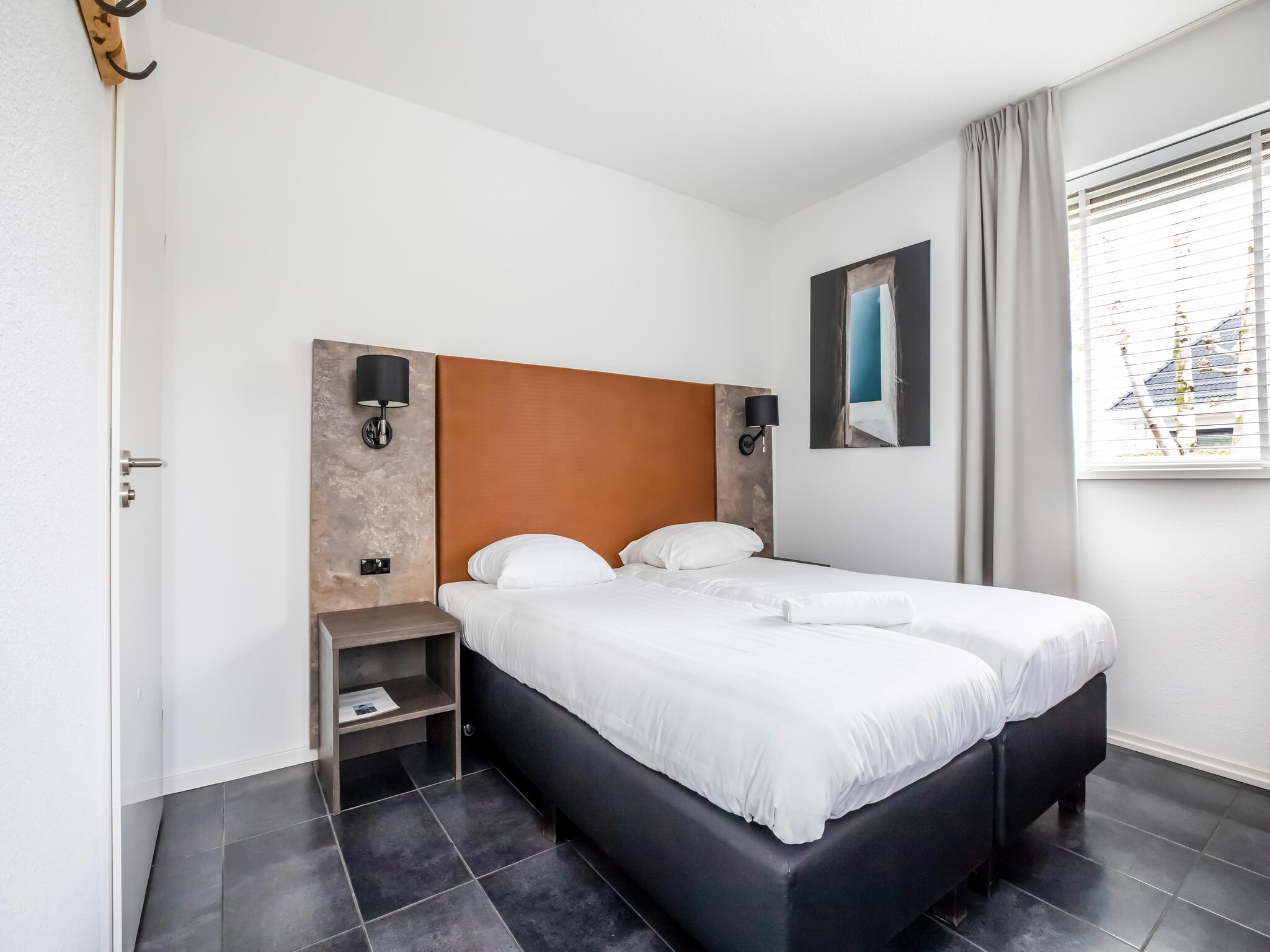 Foto's Moderne villa in Harderwijk met bubbelbad - Belvilla by Oyo