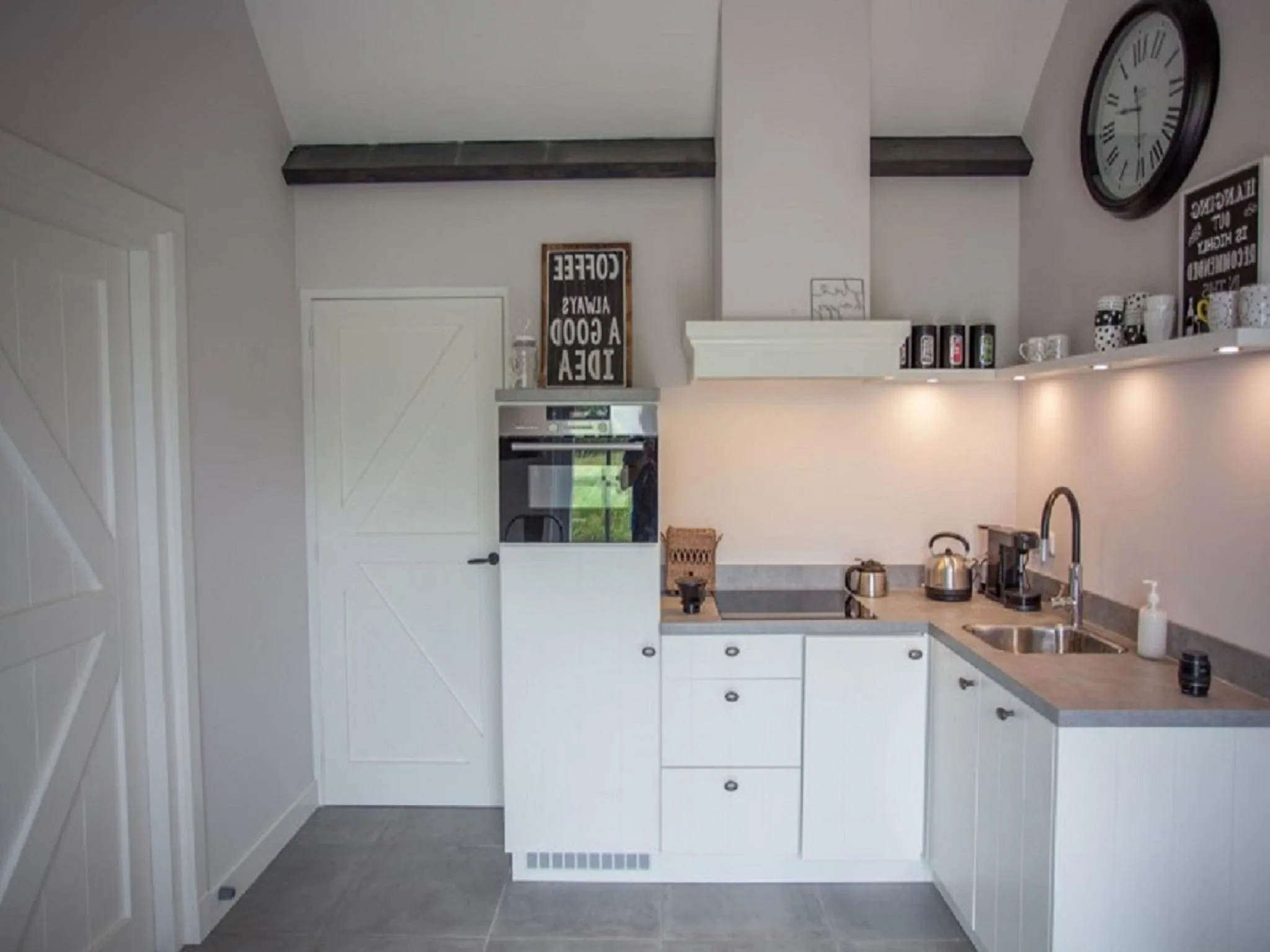 Foto's Prachtig chalet aan de rivier in Cothen - Belvilla by Oyo