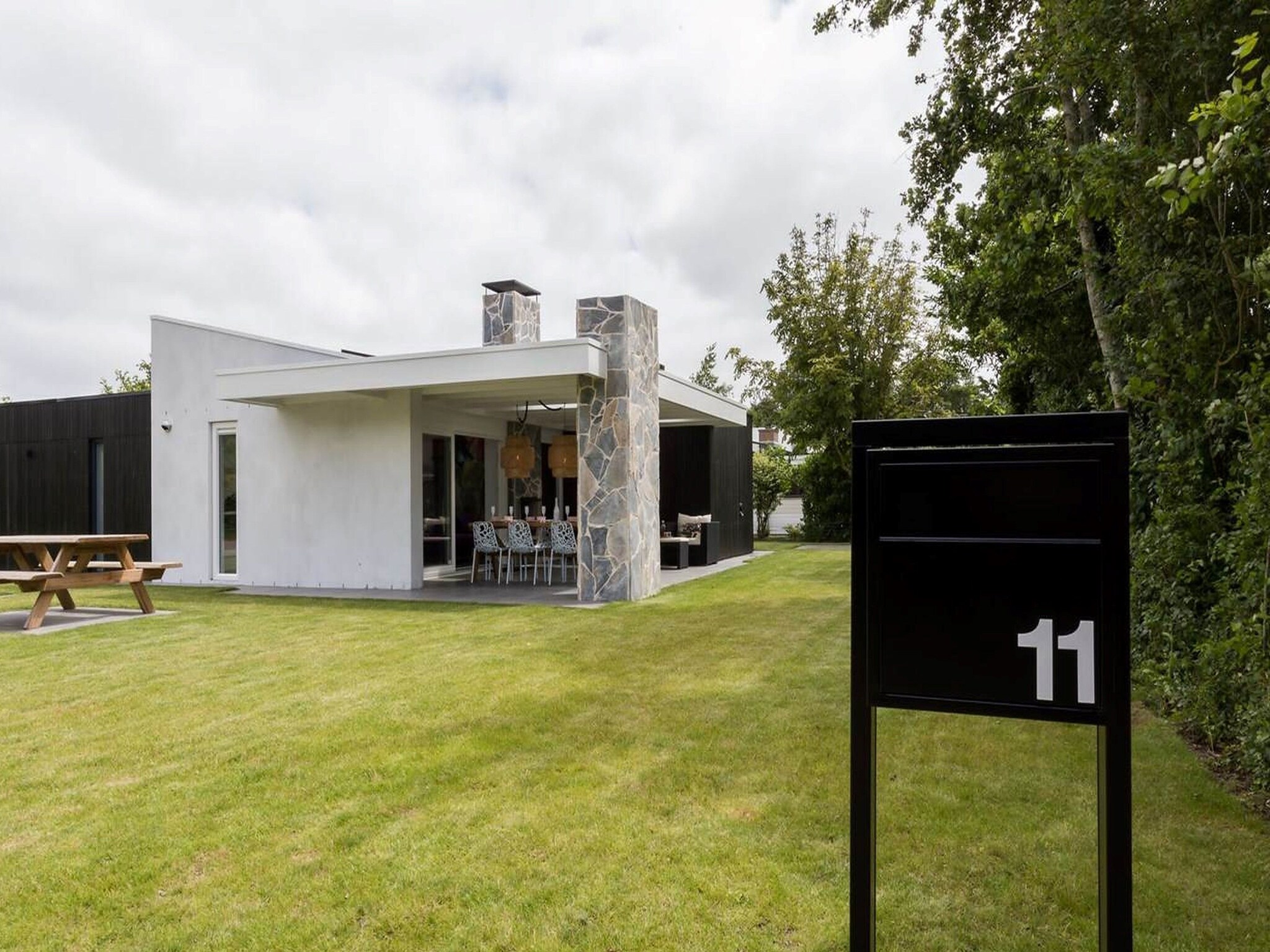 Foto's Prachtig vakantiehuis aan het Veerse Meer - Belvilla by Oyo