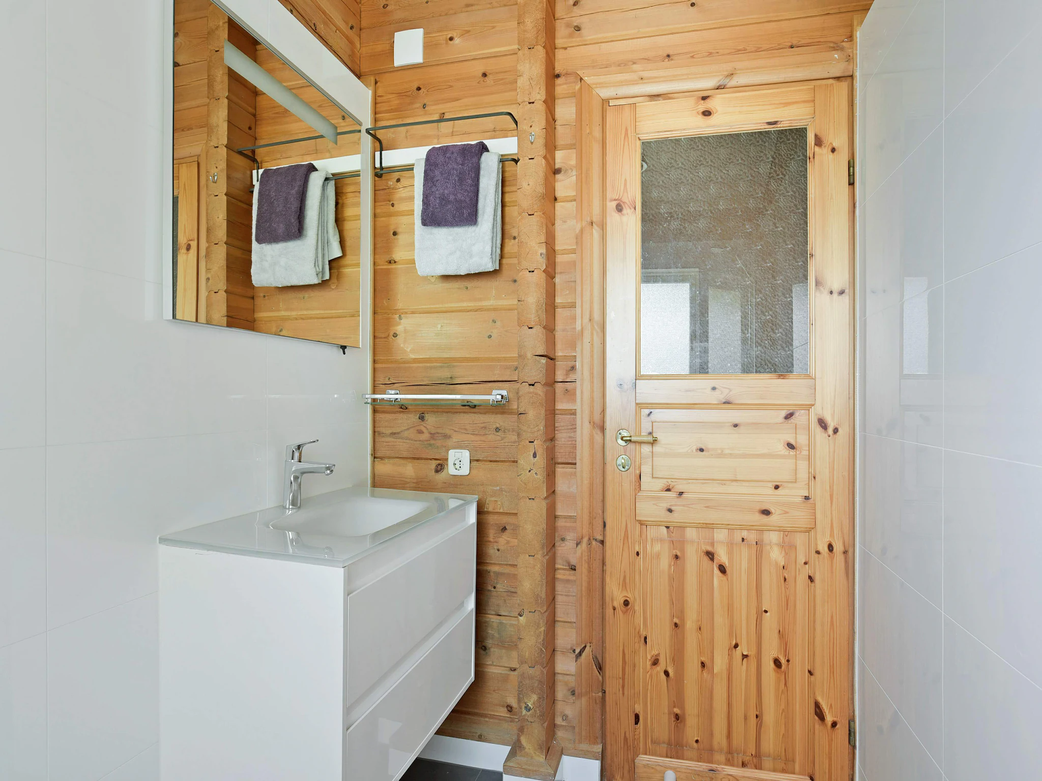 Foto's Finse chalet met privÃ© tuin en houtgestookte sauna nabij de Veluwe - Belvilla by Oyo