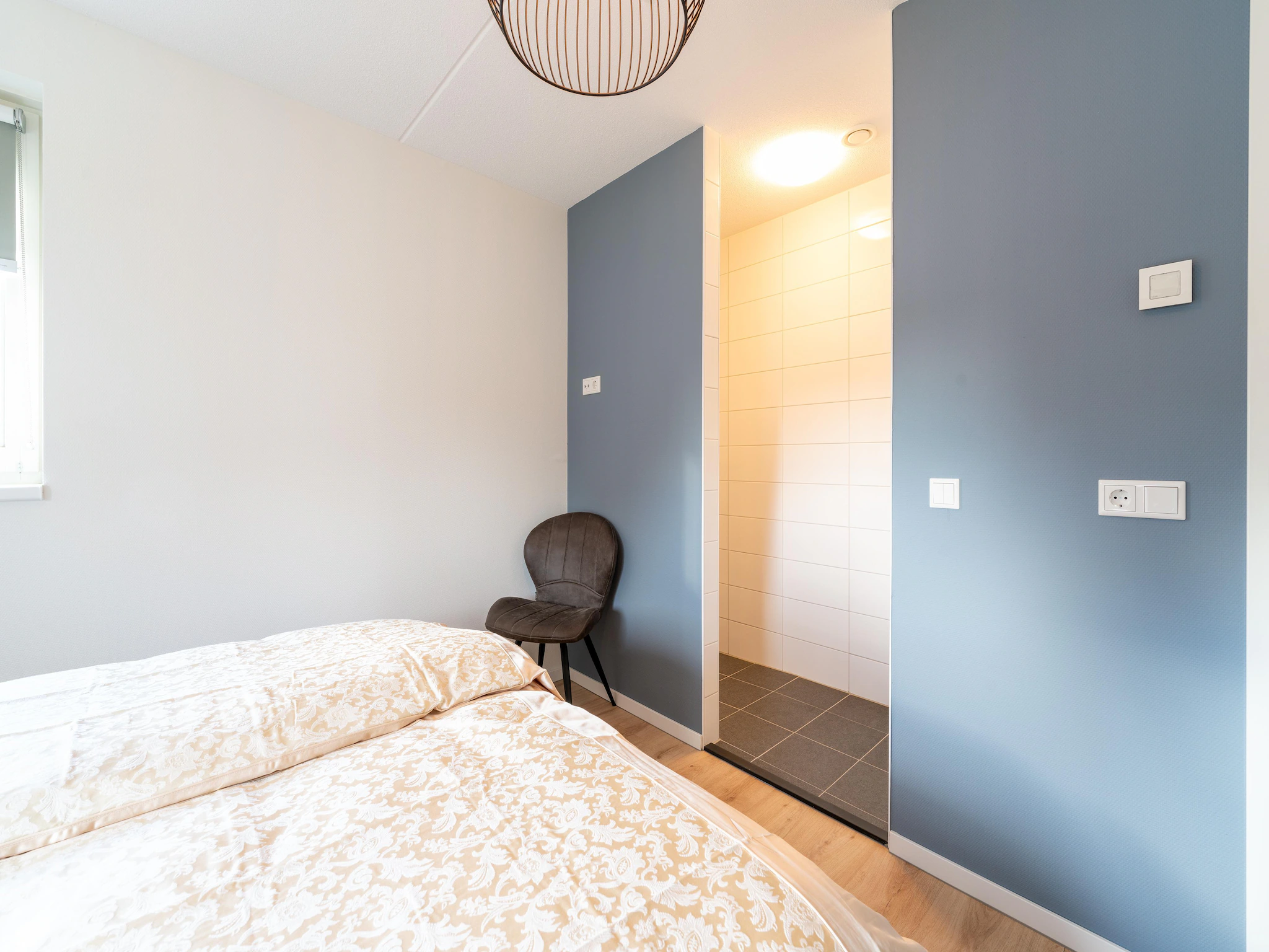Foto's Modern vakantiehuis in Scherpenisse met sauna - Belvilla by Oyo