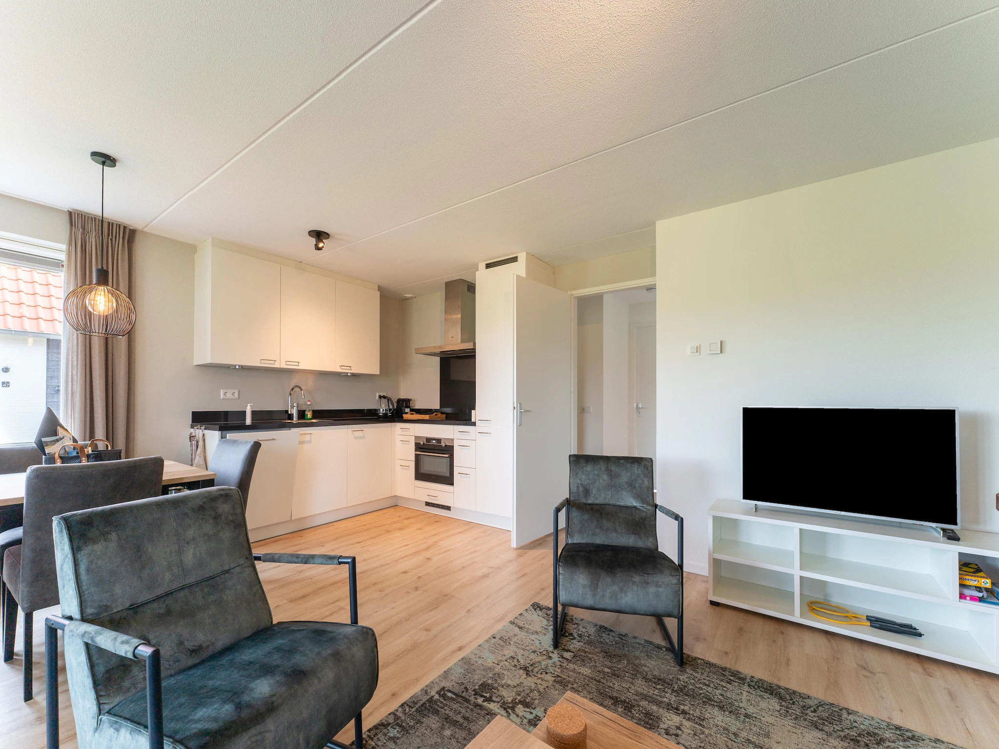 Foto's Vakantiehuis in Scherpenisse met sauna, bubbelbad - Belvilla by Oyo