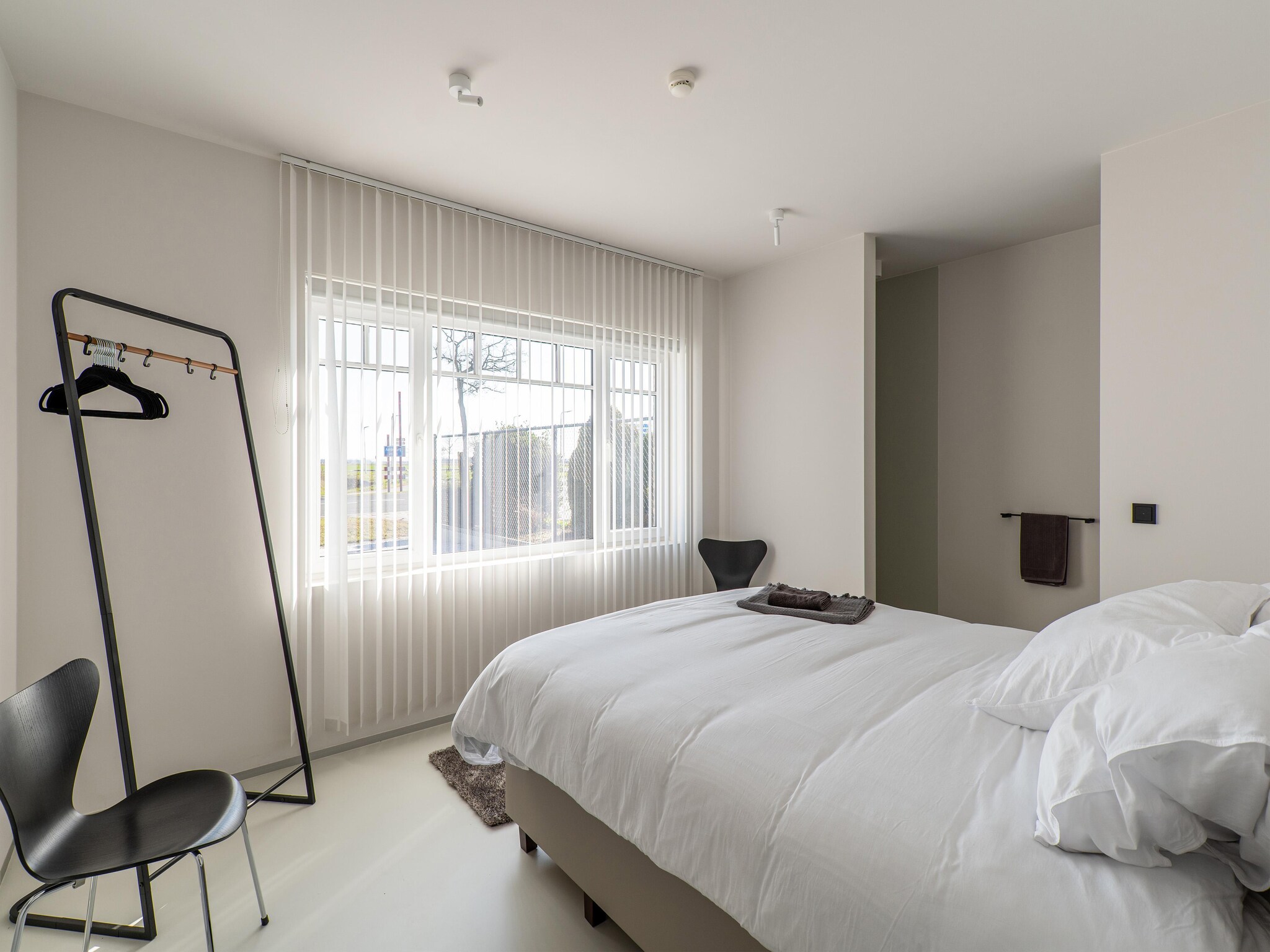 Foto's Modern vakantiehuis met tuin - Belvilla by Oyo
