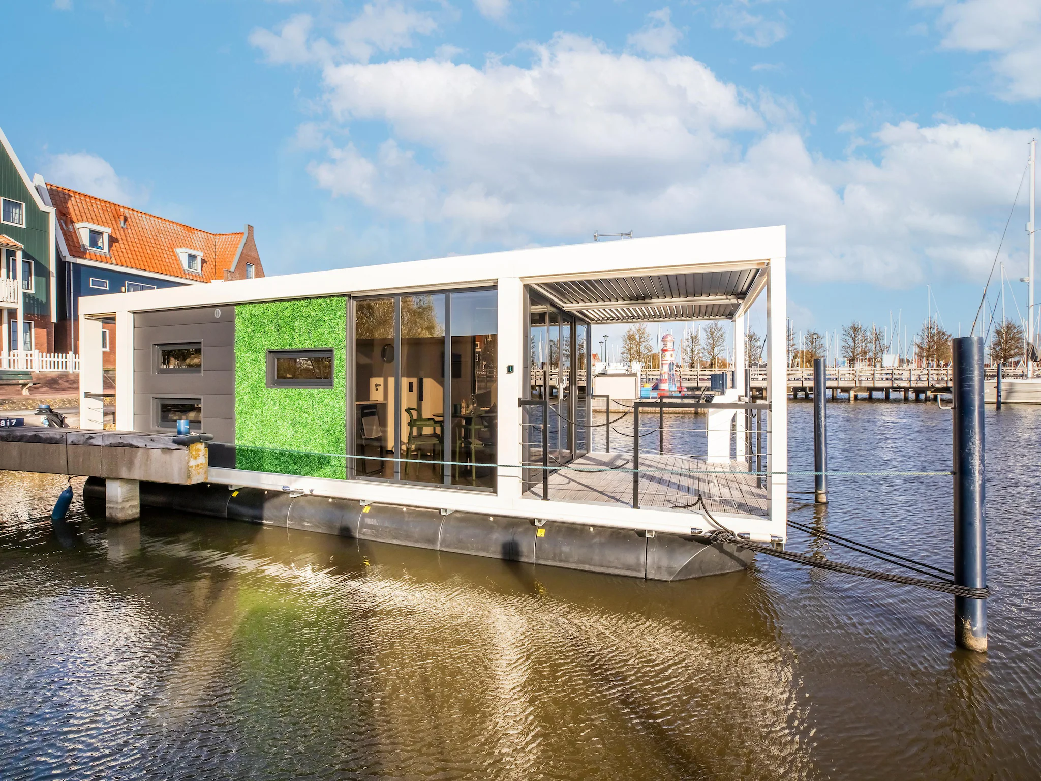 Foto's Prachtige woonboot met gedeeld zwembad - Belvilla by Oyo