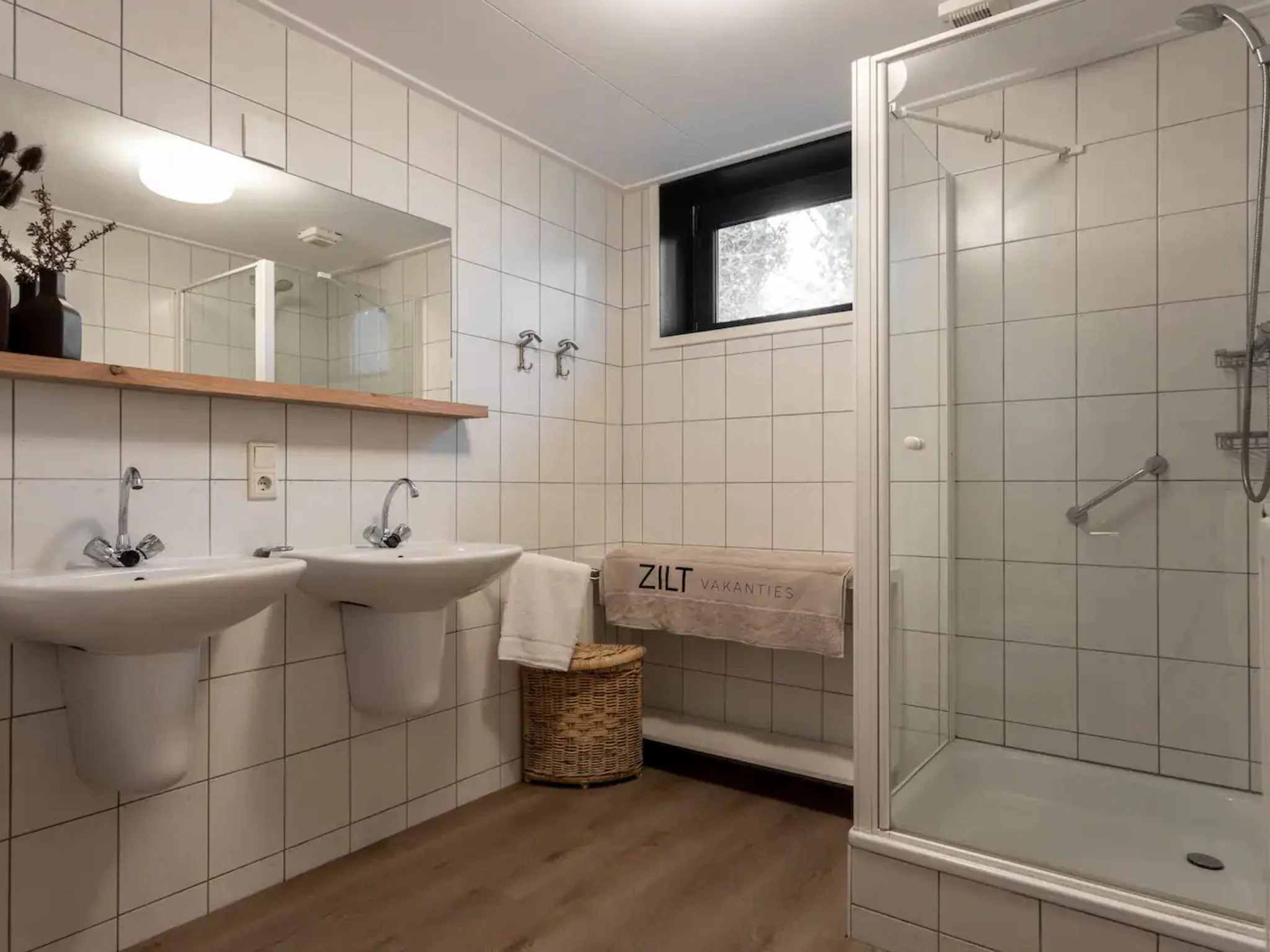 Foto's Vakantiewoning aan het Veerse Meer 6-8 personen - Belvilla by Oyo