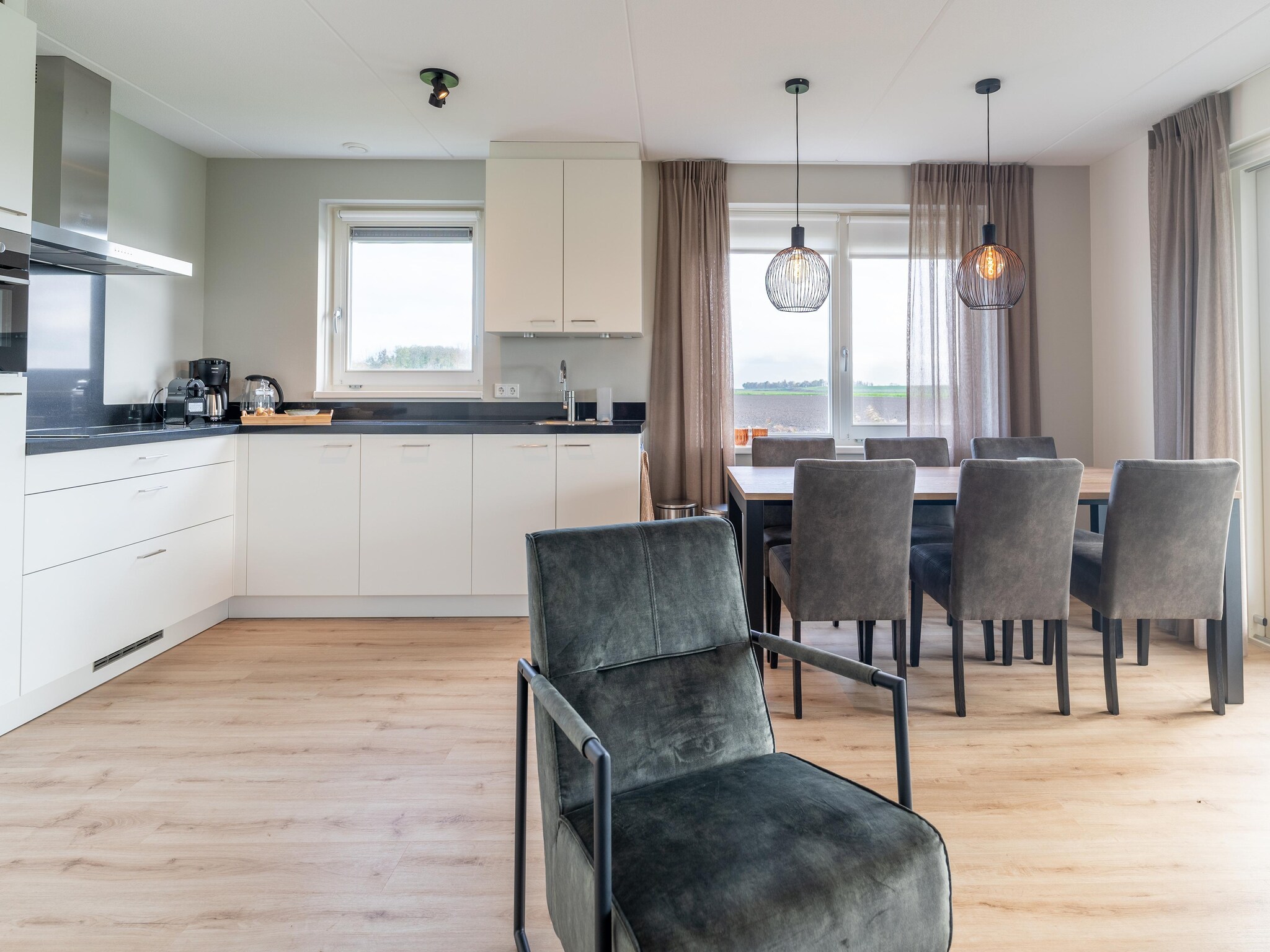 Foto's Vakantiehuis nabij strand met tuin - Belvilla by Oyo