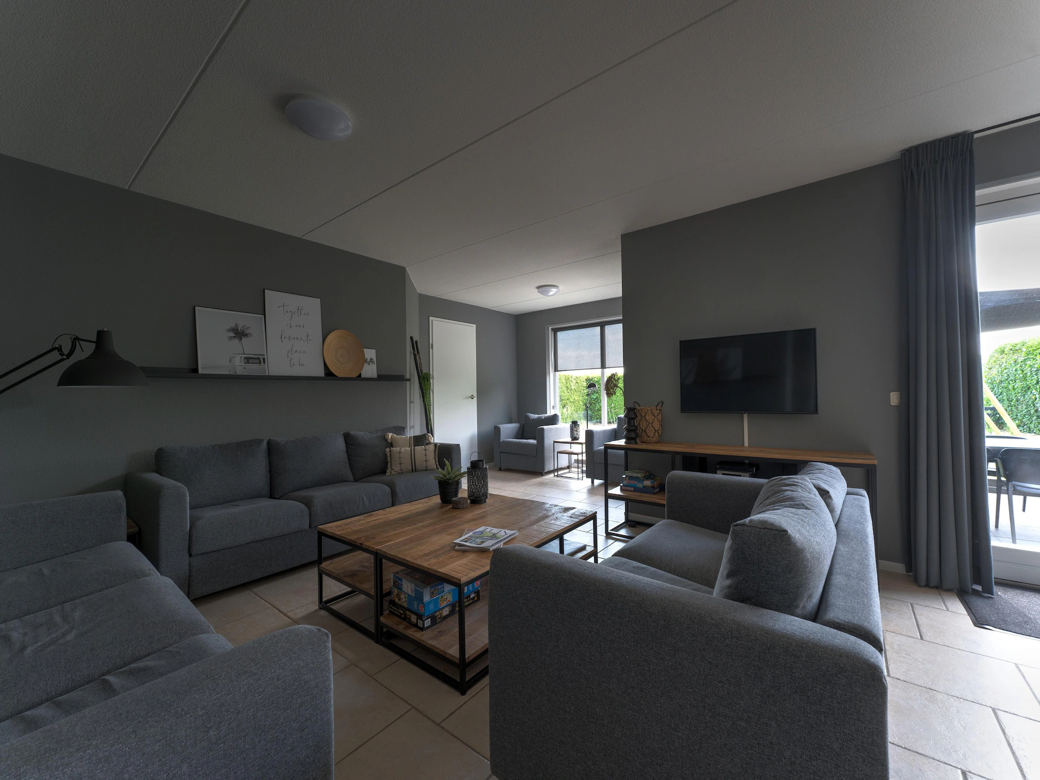 Foto's Mooie vakantiewoning op mooie buitenplaats in Zeewolde - Belvilla by Oyo