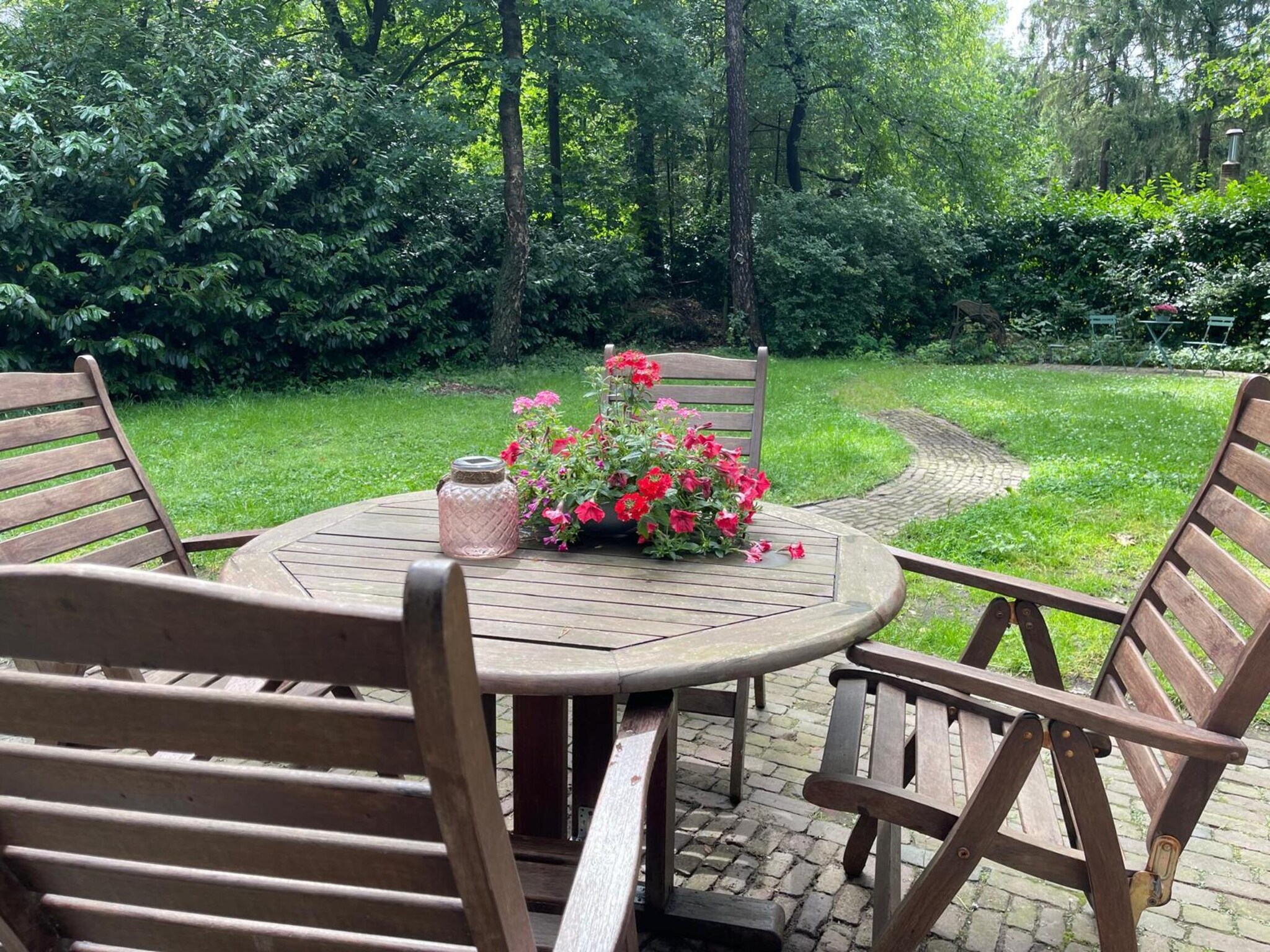 Foto's Comfortabel vakantiehuis met tuin - Belvilla by Oyo