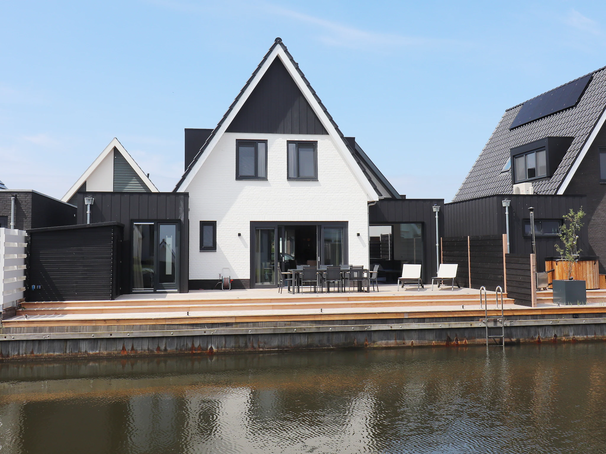 Foto's Nieuw vakantiehuis in Stavoren met een wellness - Belvilla by Oyo