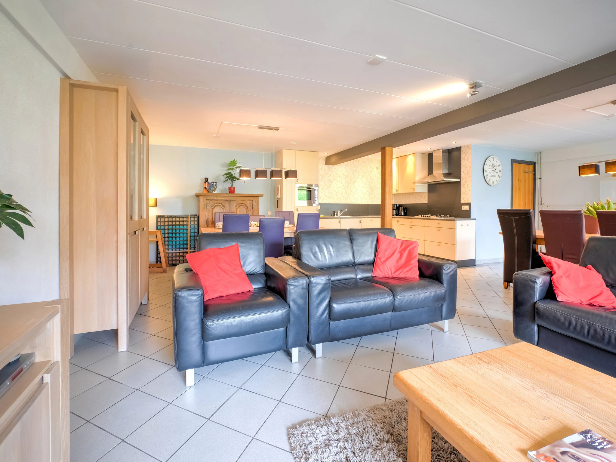 Foto's Heerlijk vakantiehuis in Ulestraten met privÃ© terras en groot speelbos - Belvilla by Oyo