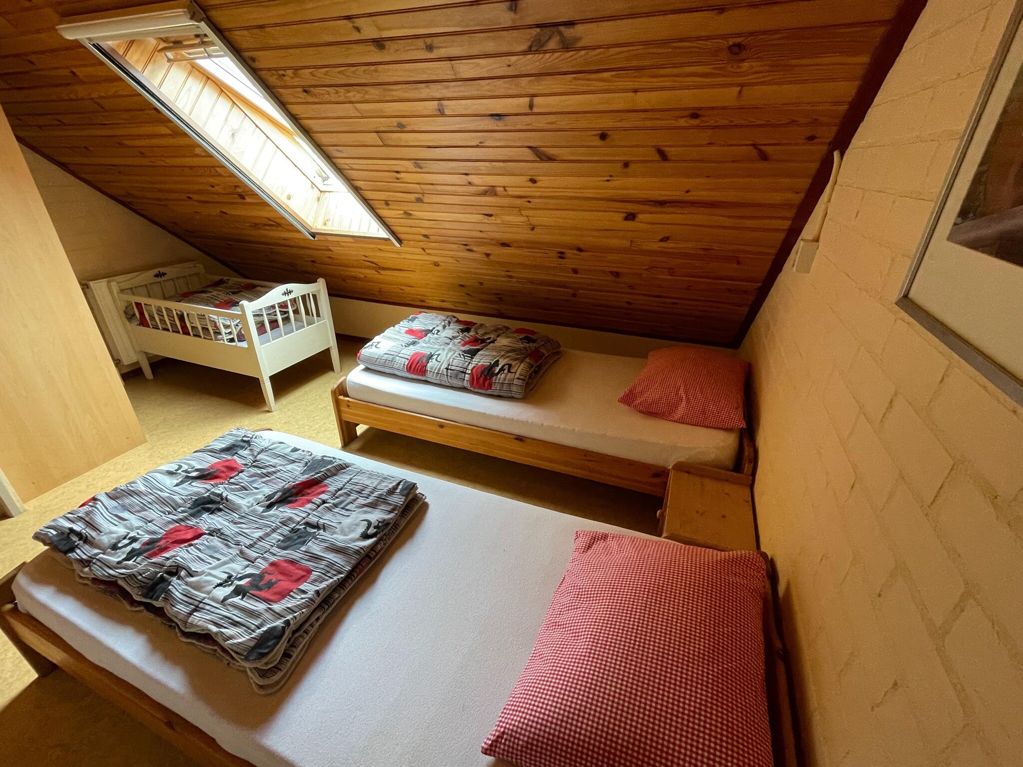 Foto's Prachtig achterhuis zeer geschikt voor kinderen - Belvilla by Oyo