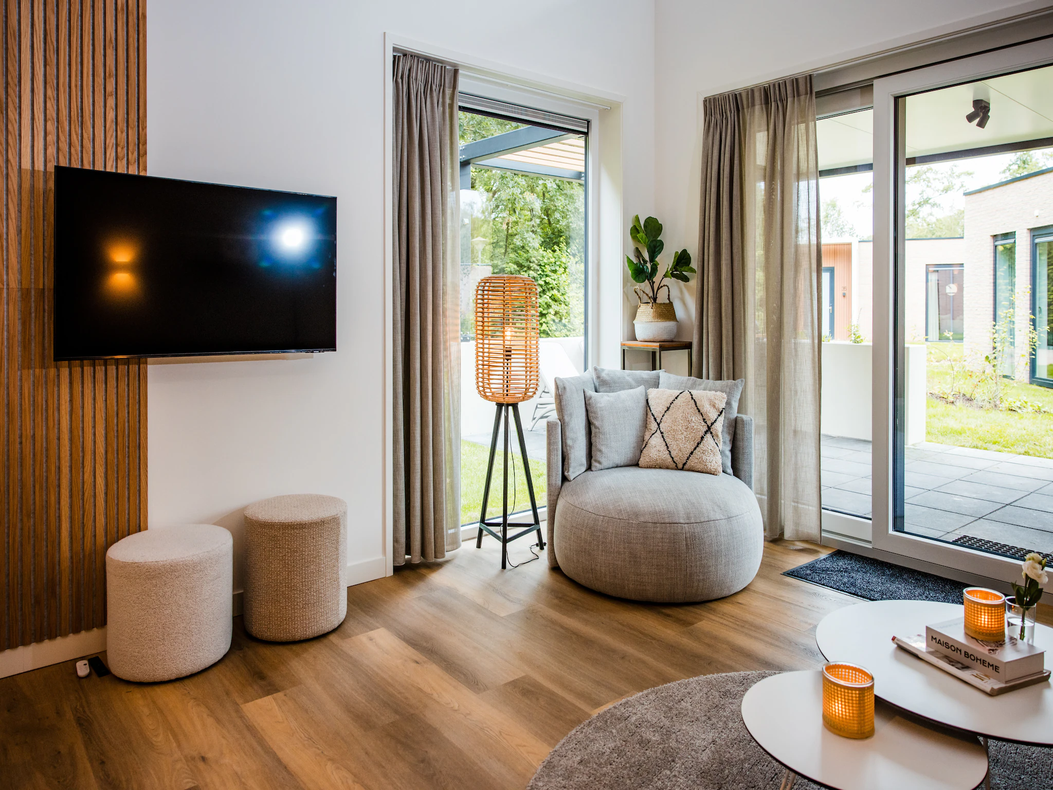 Foto's Ruim vakantiehuis in Voorhuizen met terras - Belvilla by Oyo