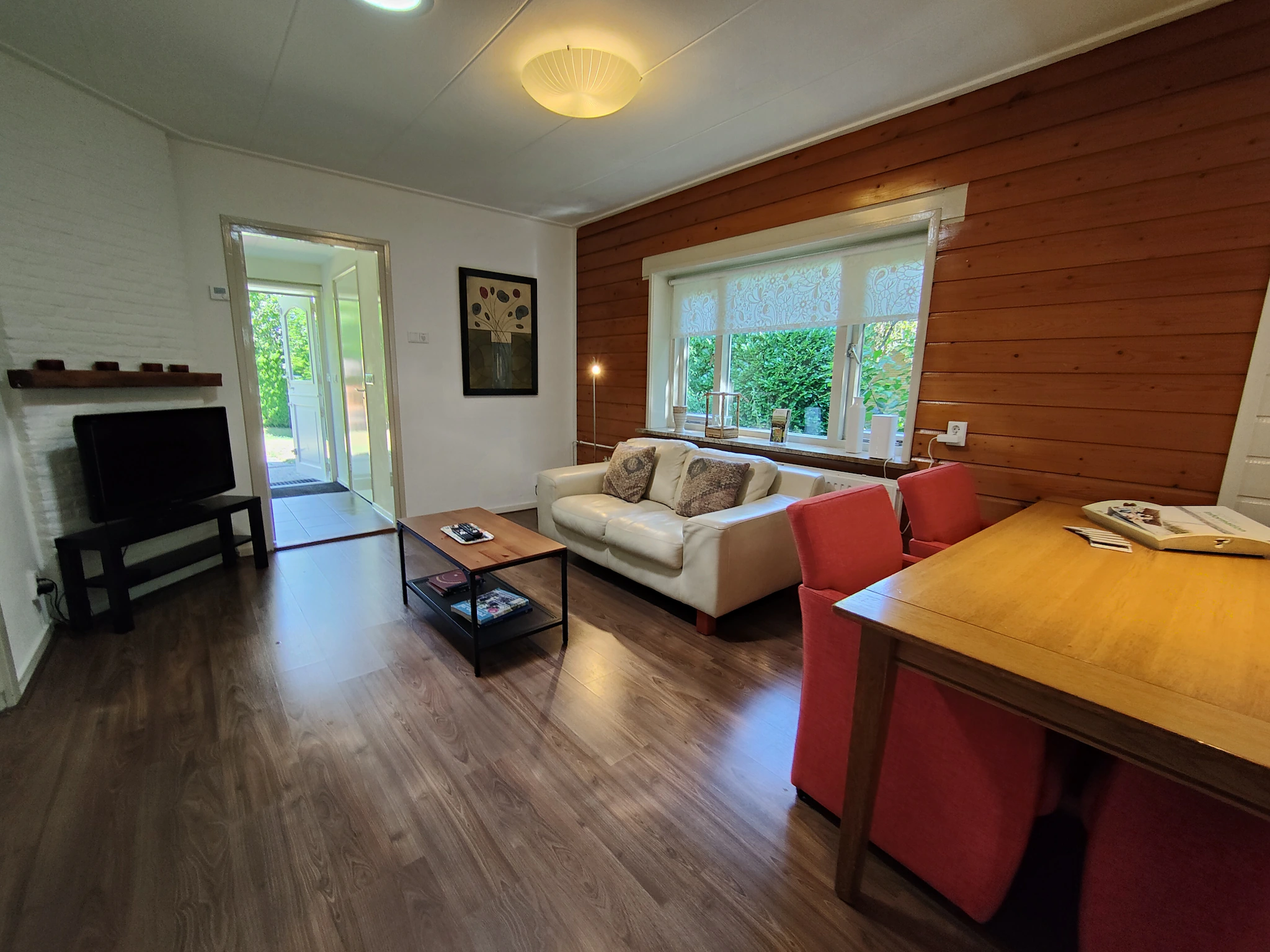 Foto's Knusse vakantiewoning in Garderen met privÃ©terras - Belvilla by Oyo